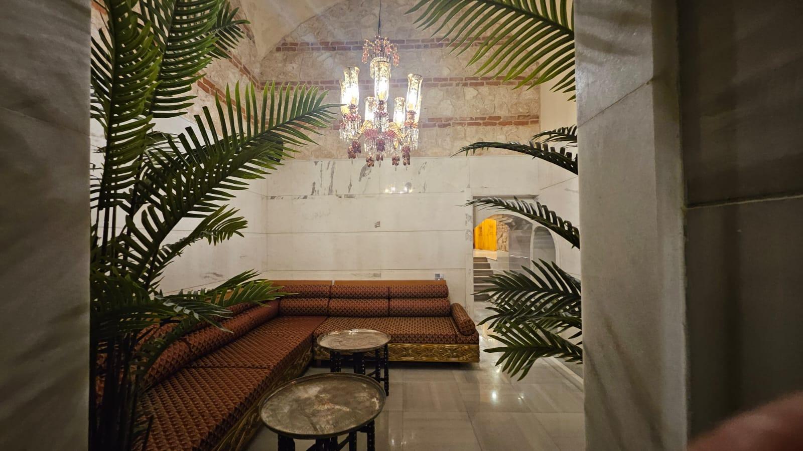 Historic Gedikpasa Hammam Experience with Privacy Options