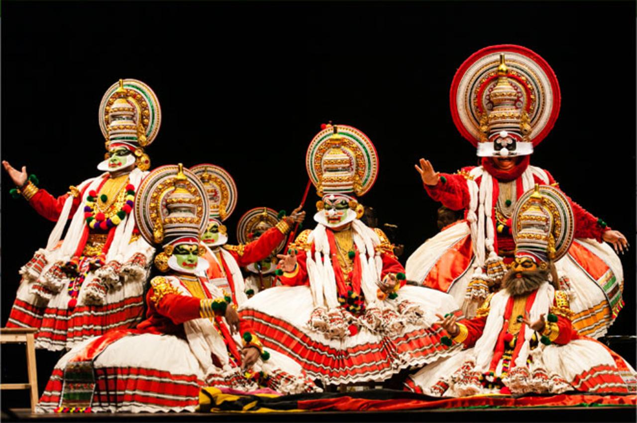 Private Kerala Highlights: Alleppey Backwaters & Fort Kochi Tour