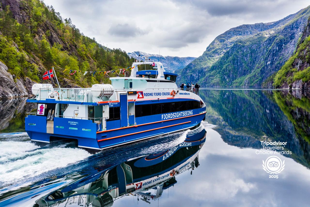 Bergen to Mostraumen: Classic Fjord Cruise Experience