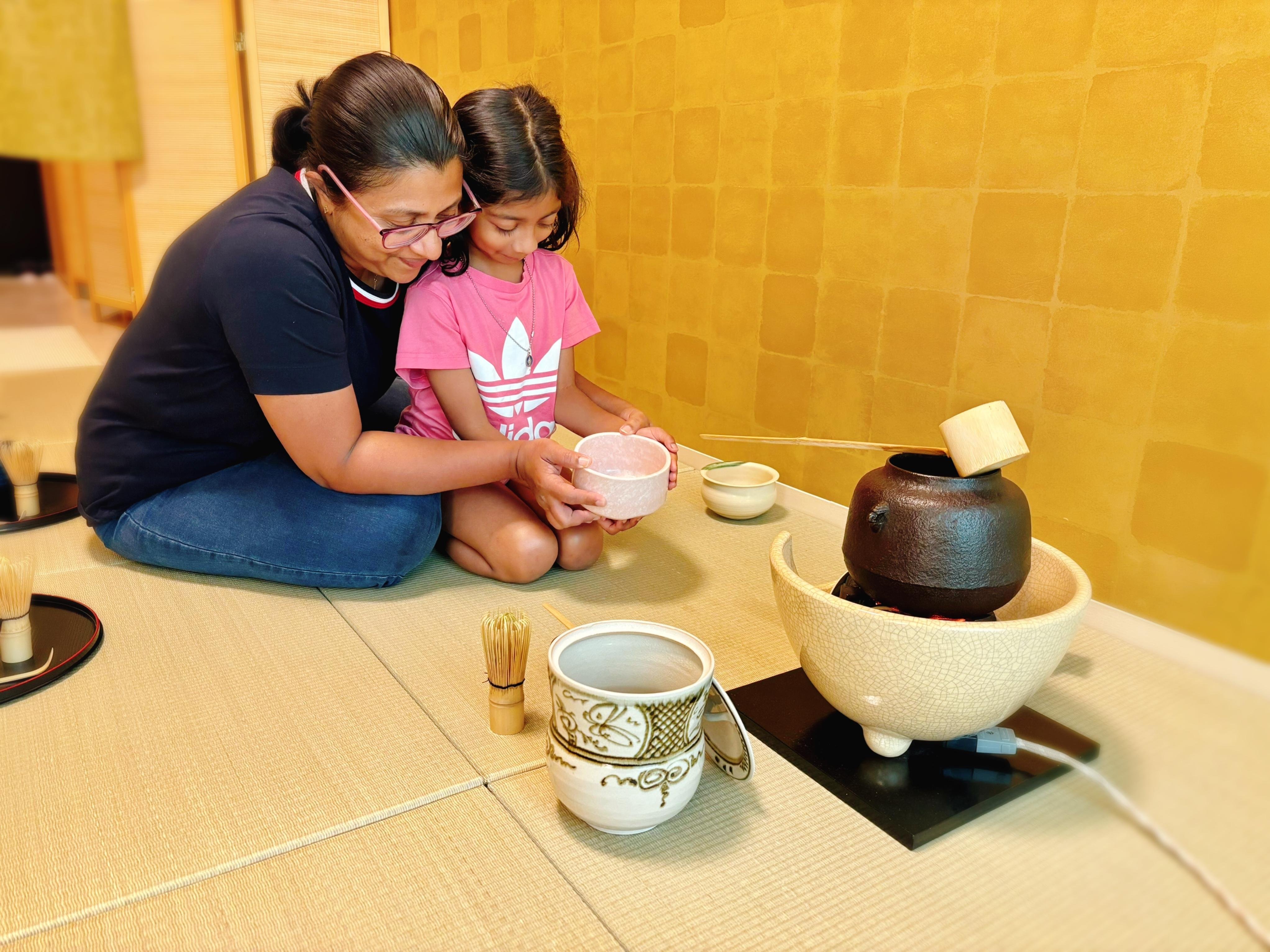 Private Calligraphy and Matcha Tea Ceremony in Osaka