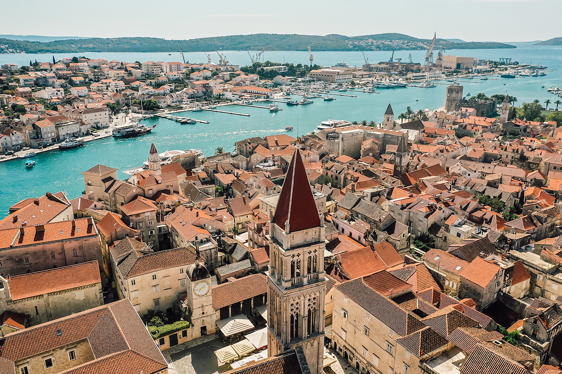 Split: Blue Lagoon & 3 Islands Speedboat Expedition