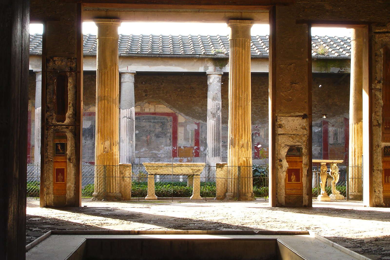 Pompeii Guided Walking Tour with Priority Access