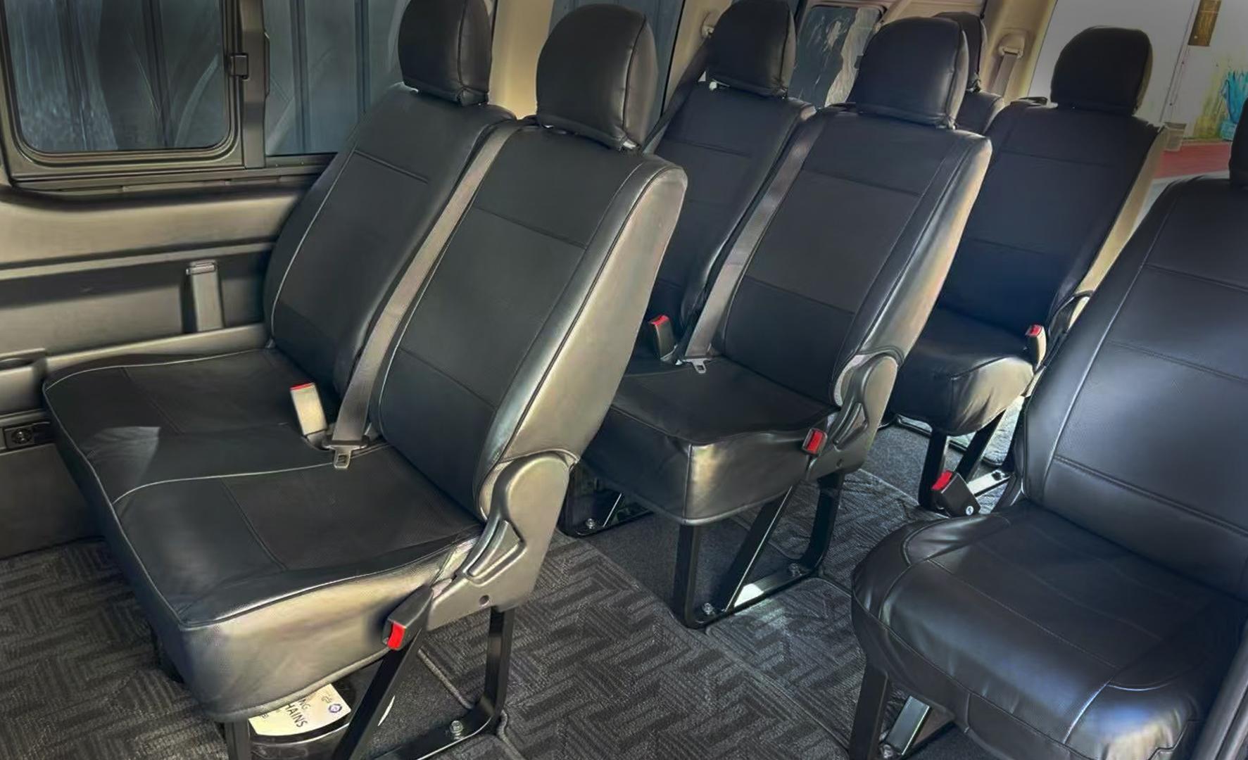 Narita Airport to Tokyo City Private Transfer (Up to 9 Passengers)