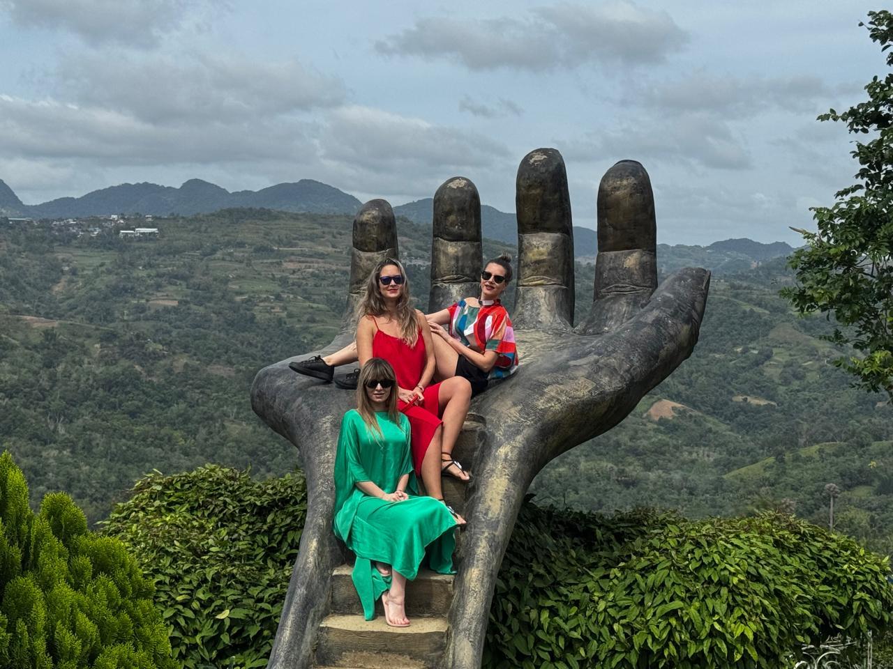 Cebu Highlands Explorer: Temples, Gardens & Panoramic Views