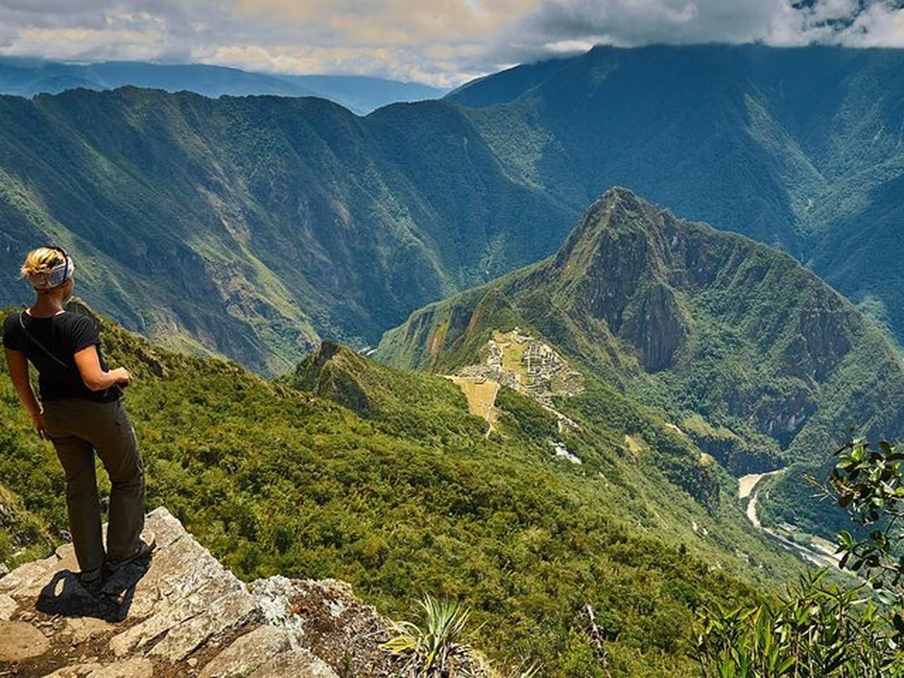 Two-Day Machu Picchu Adventure from Cusco