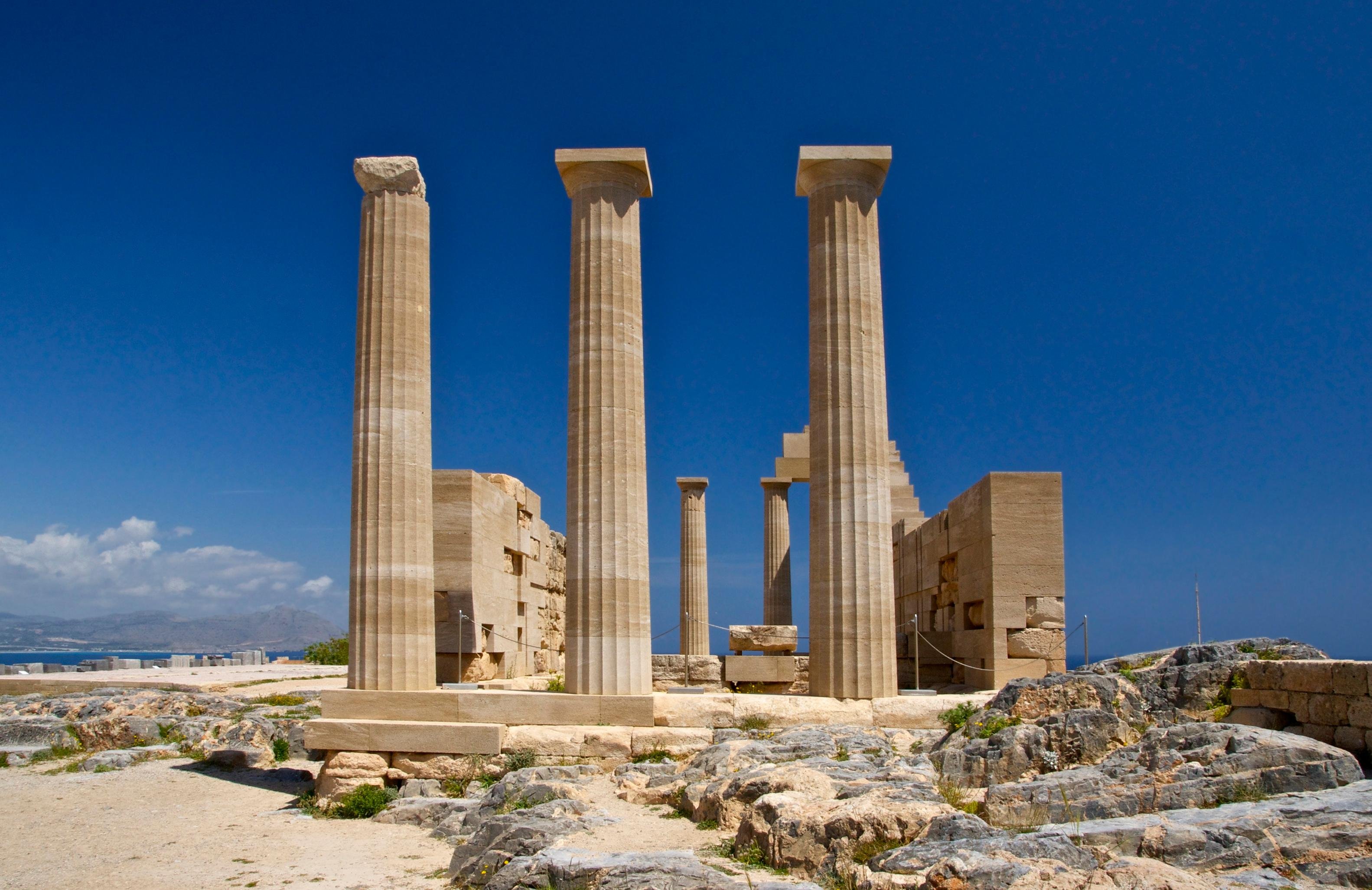 Rhodes to Lindos: Full-Day Bus Tour with Free Exploration Time