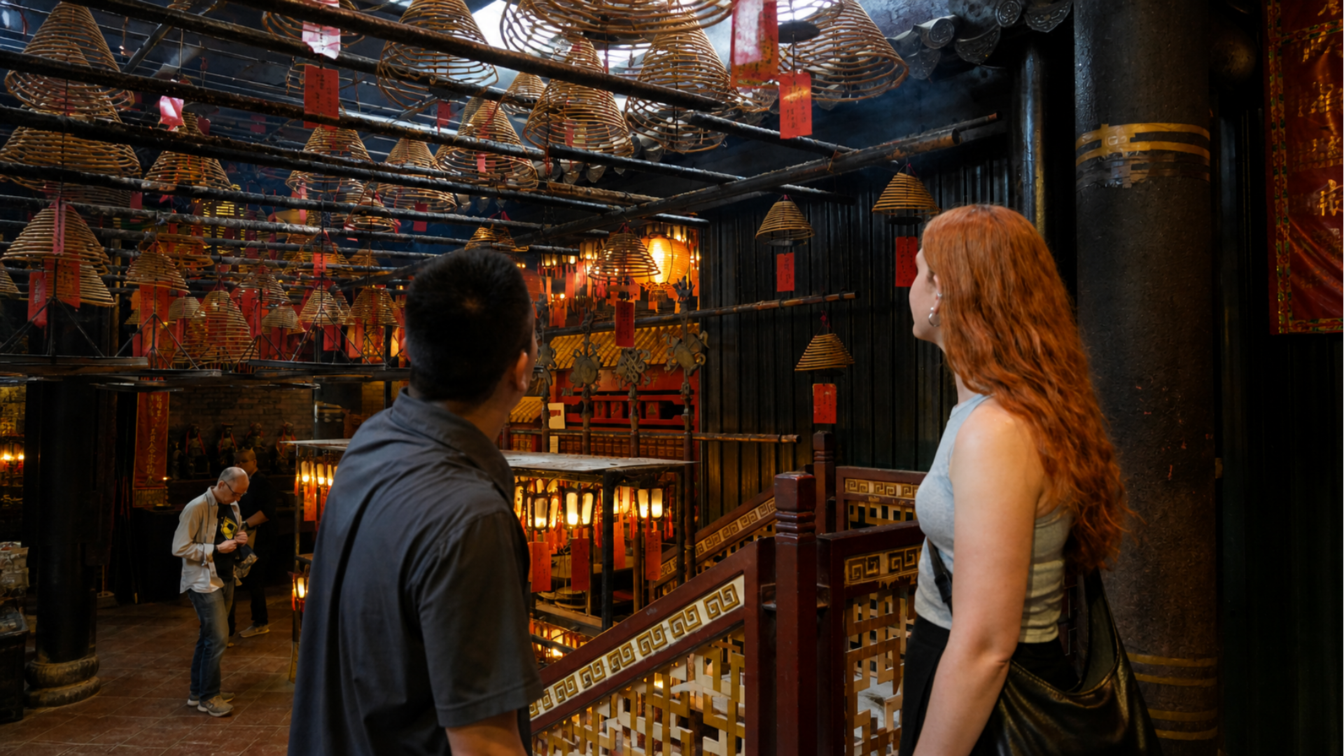 Private Hong Kong Walking Tour with Local Guide