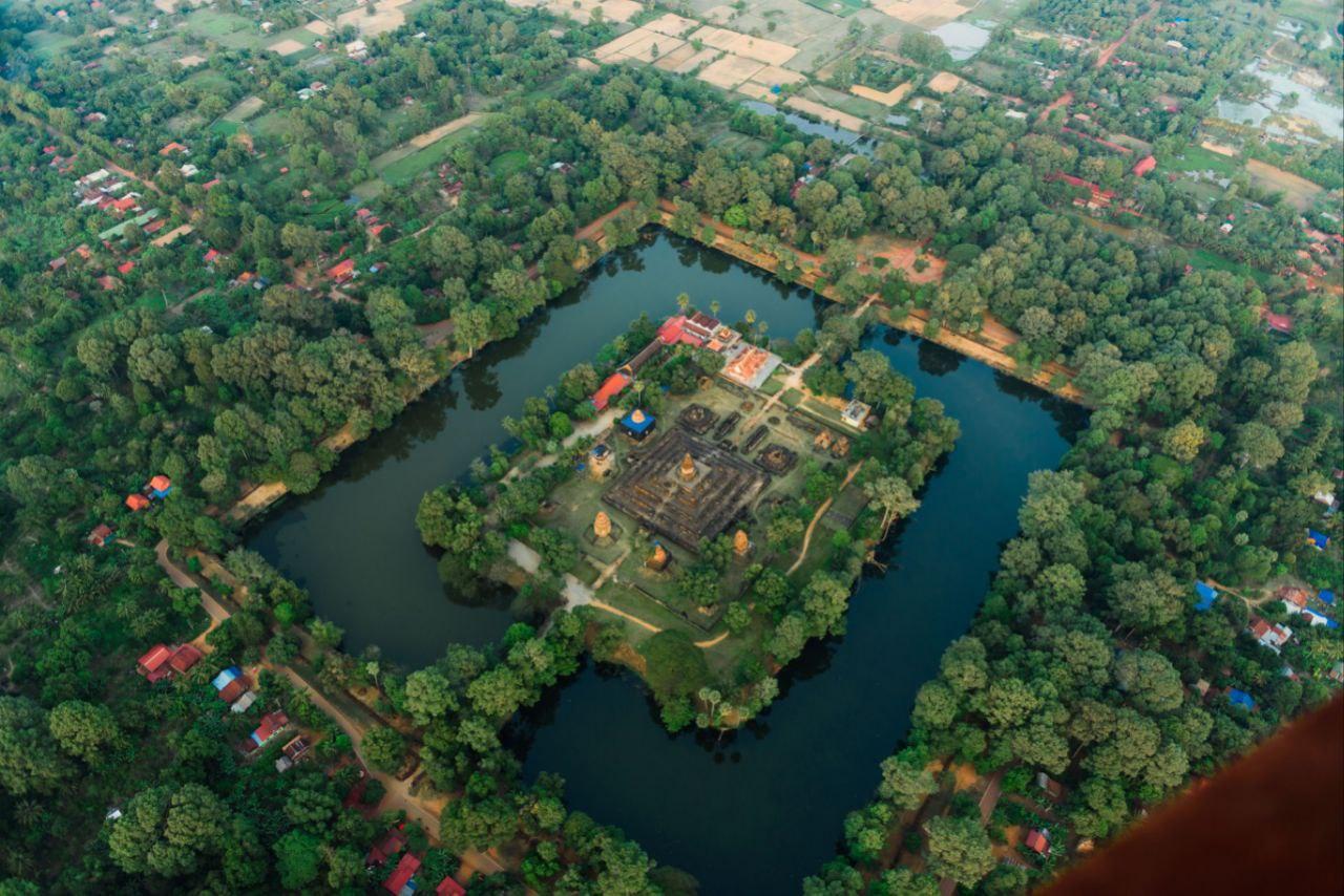 Angkor Sunrise & Sunset Hot Air Balloon Flight