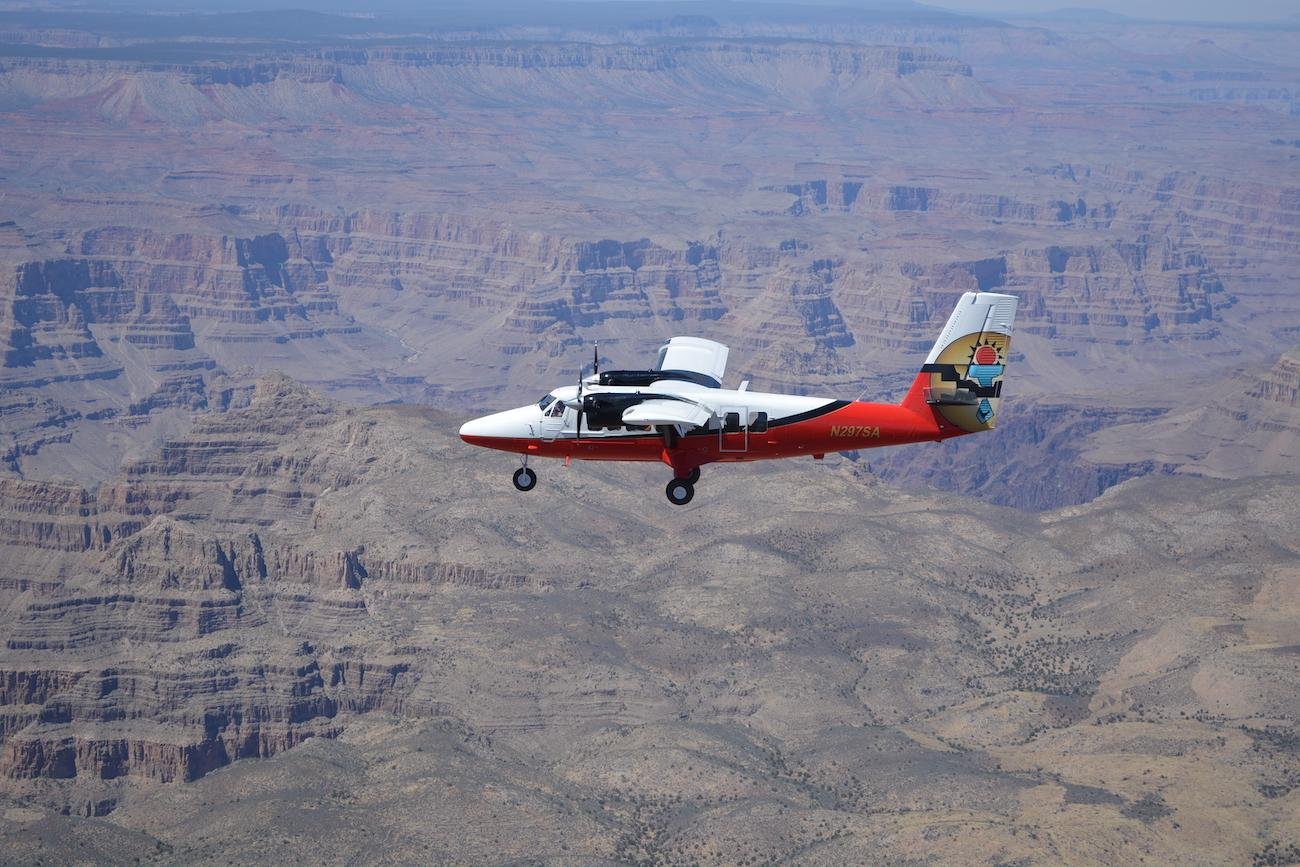 Grand Canyon South Rim by Air & Hummer from Las Vegas