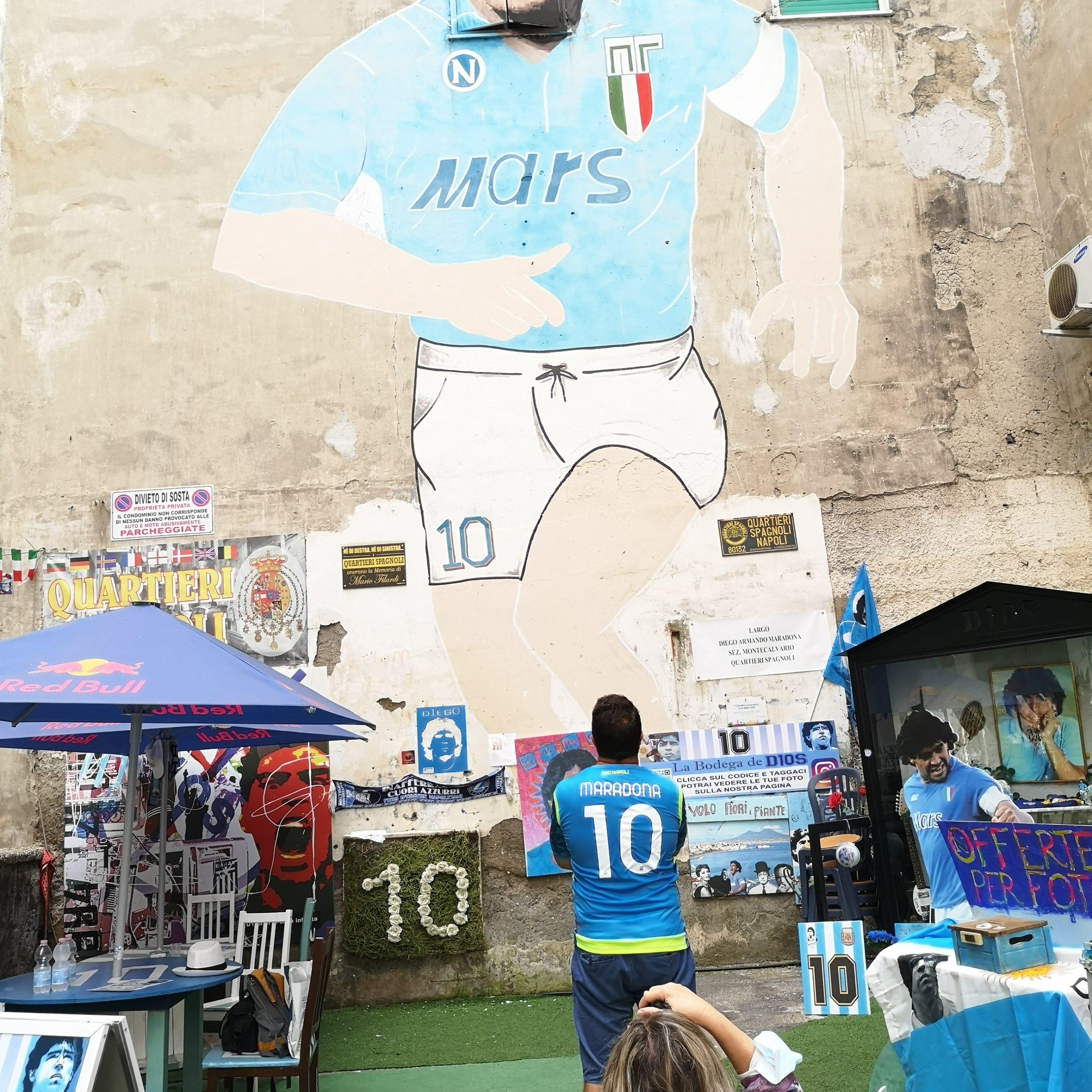 Maradona's Naples: Football, Food & Street Art with a Local Guide