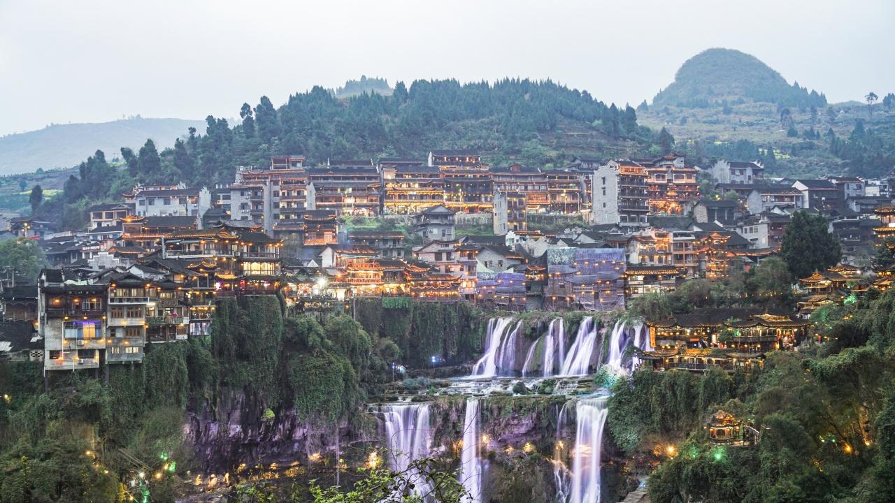 Zhangjiajie Mountain & Furong Town Day-to-Night Tour