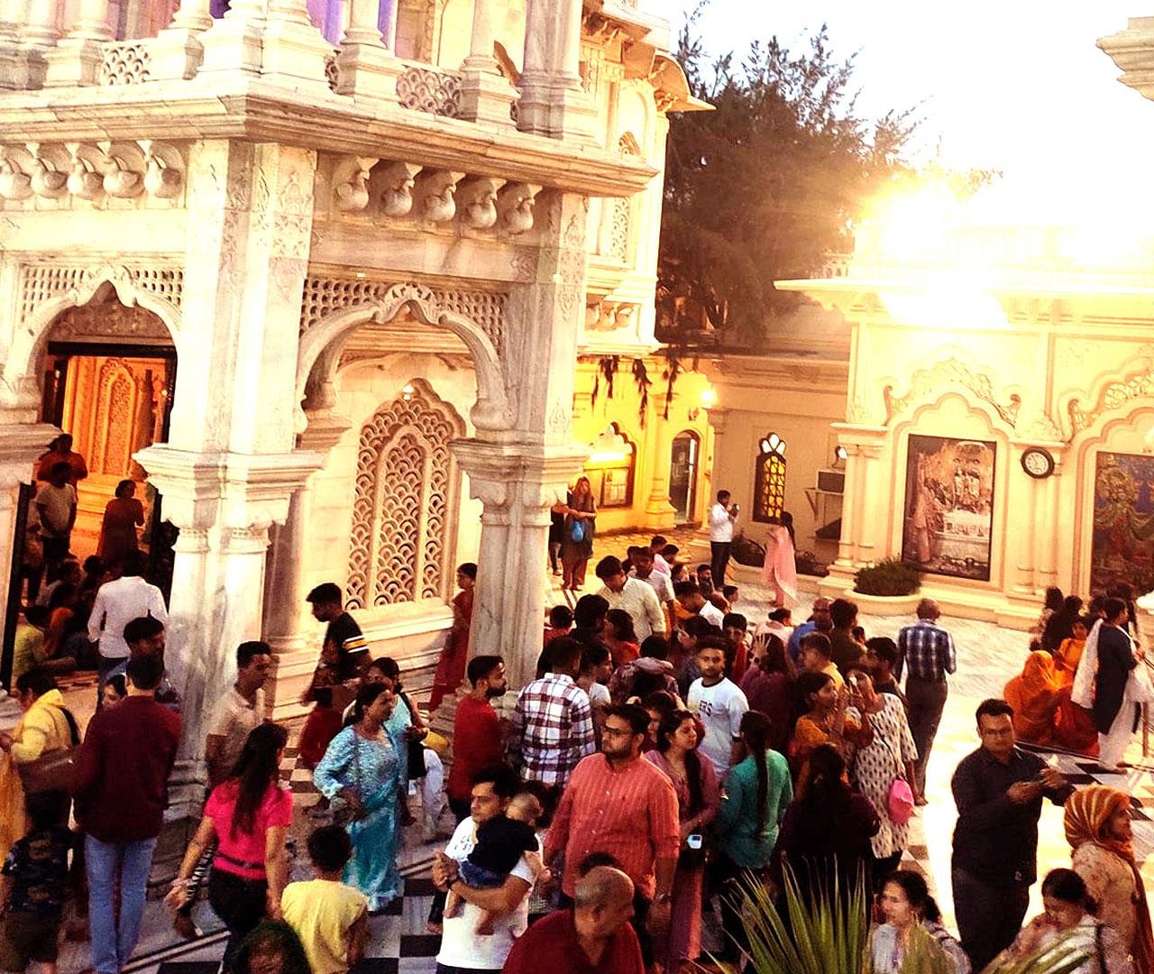 Mathura & Vrindavan Spiritual Day Trip from Delhi or Agra