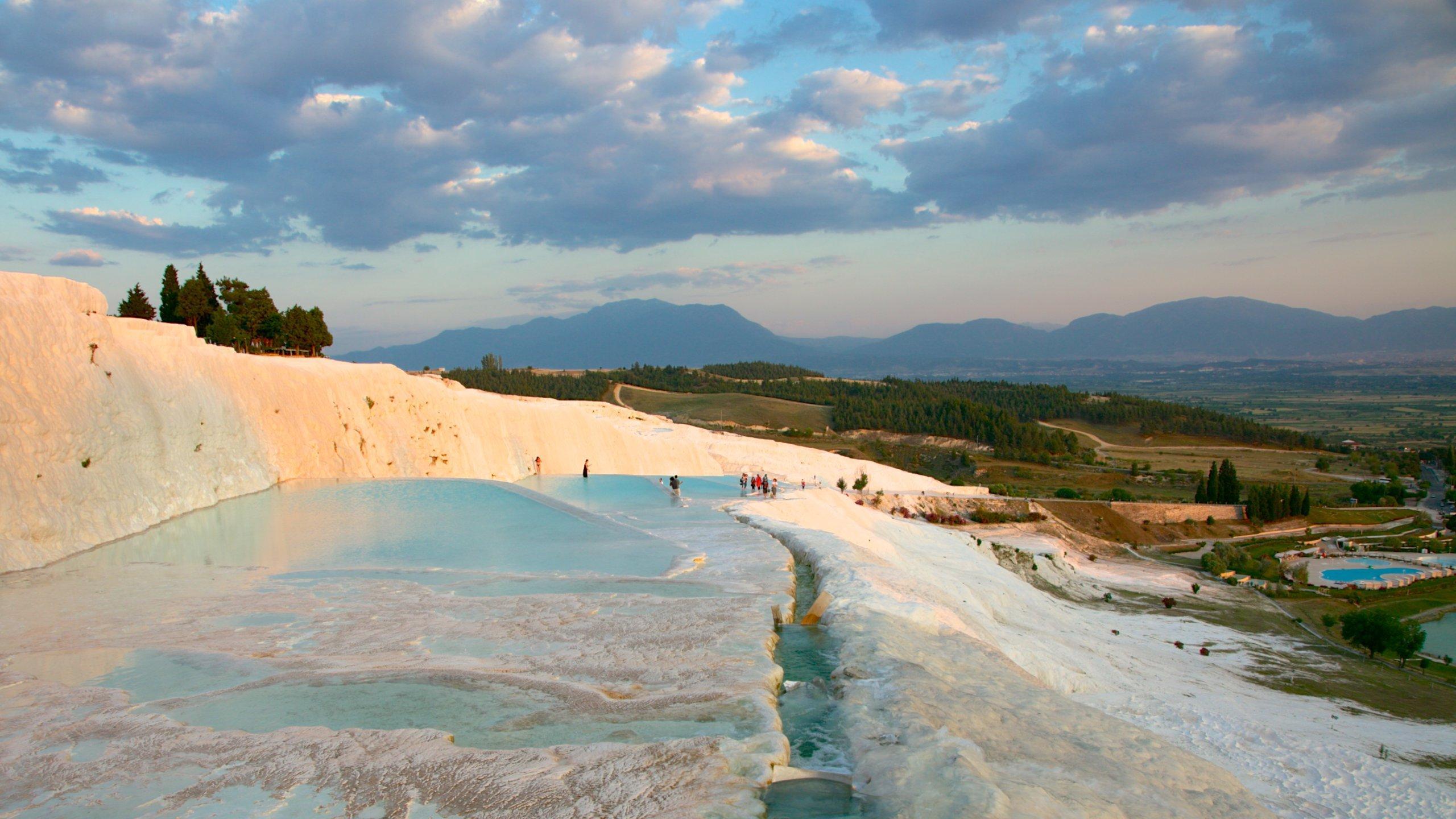 Pamukkale & Hierapolis Full-Day Guided Trip from Antalya