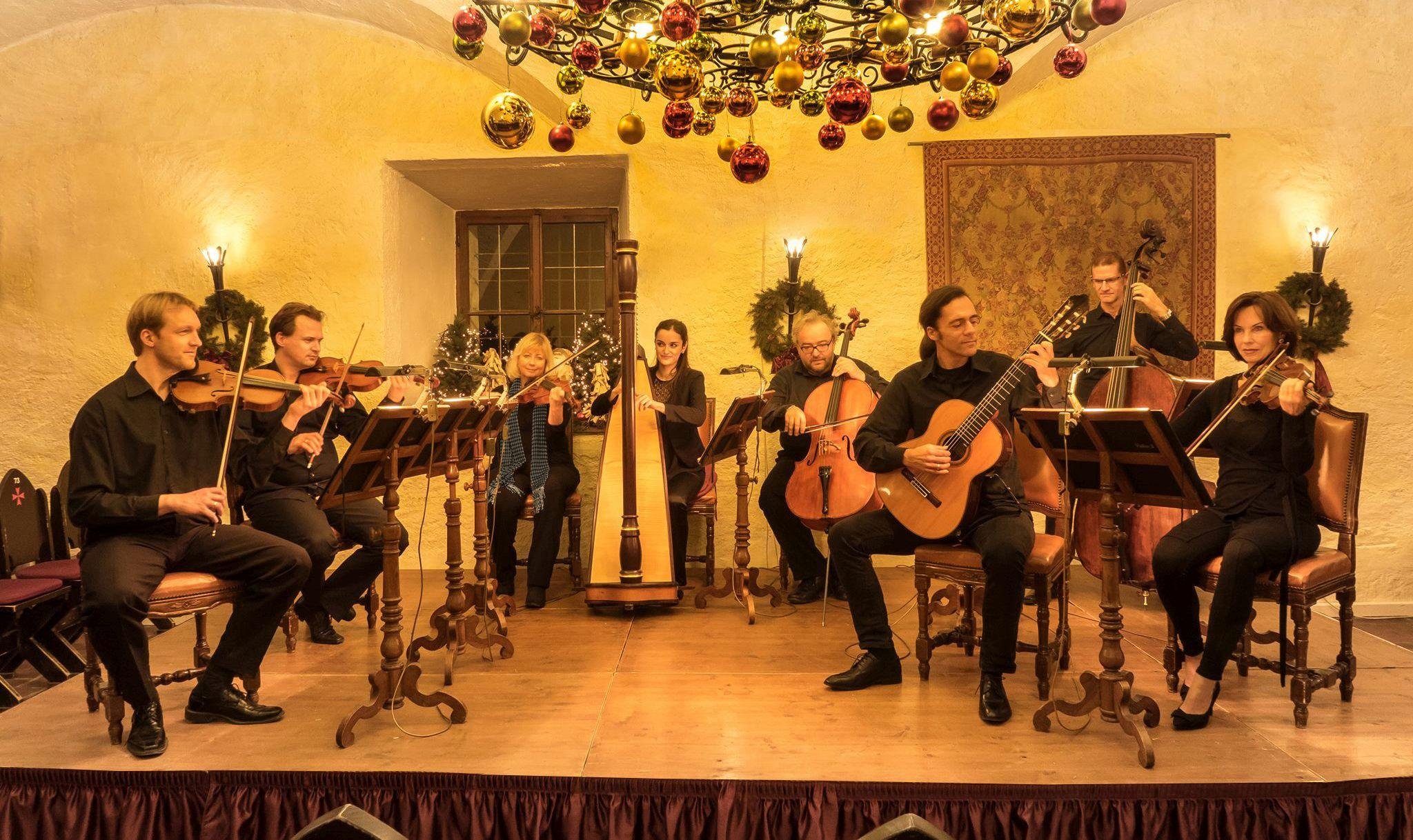 Hohensalzburg Fortress: Christmas Concert & Dinner Experience