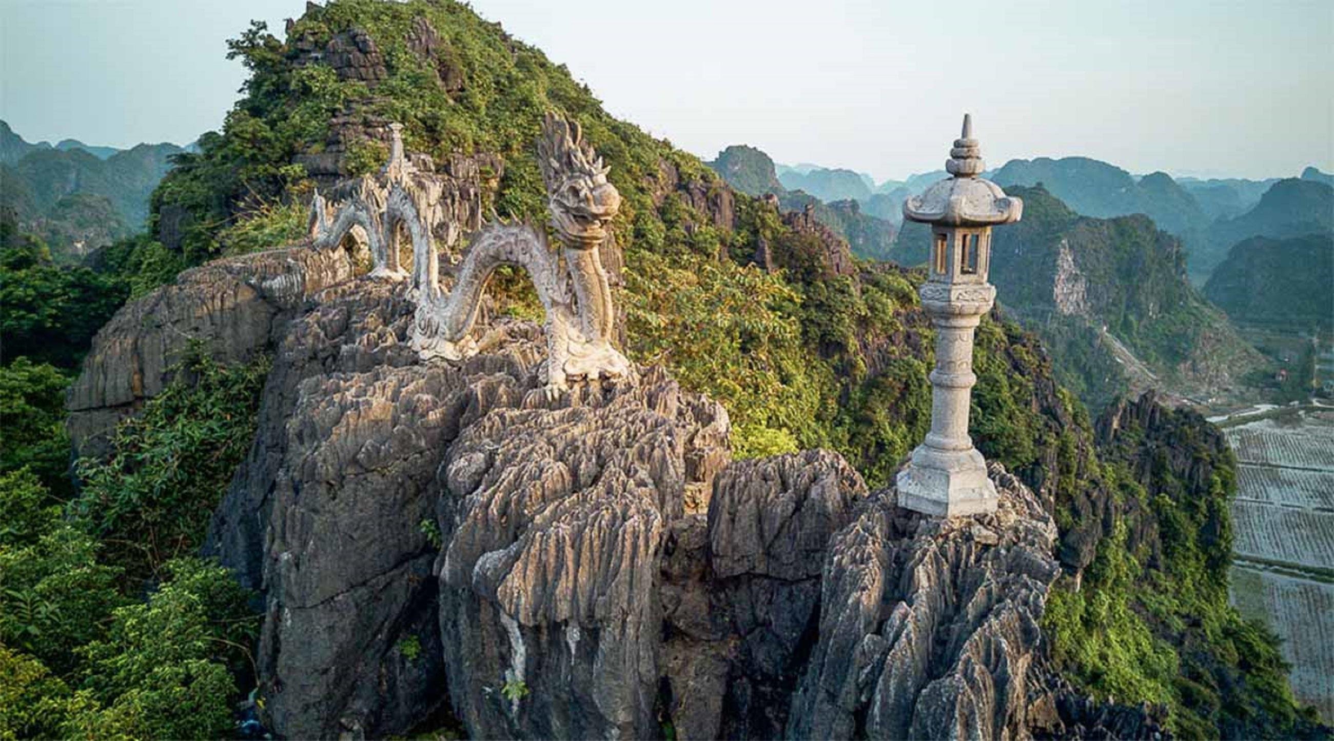 Ninh Binh Full-Day Tour: Hoa Lu, Bai Dinh, Trang An & Mua Cave