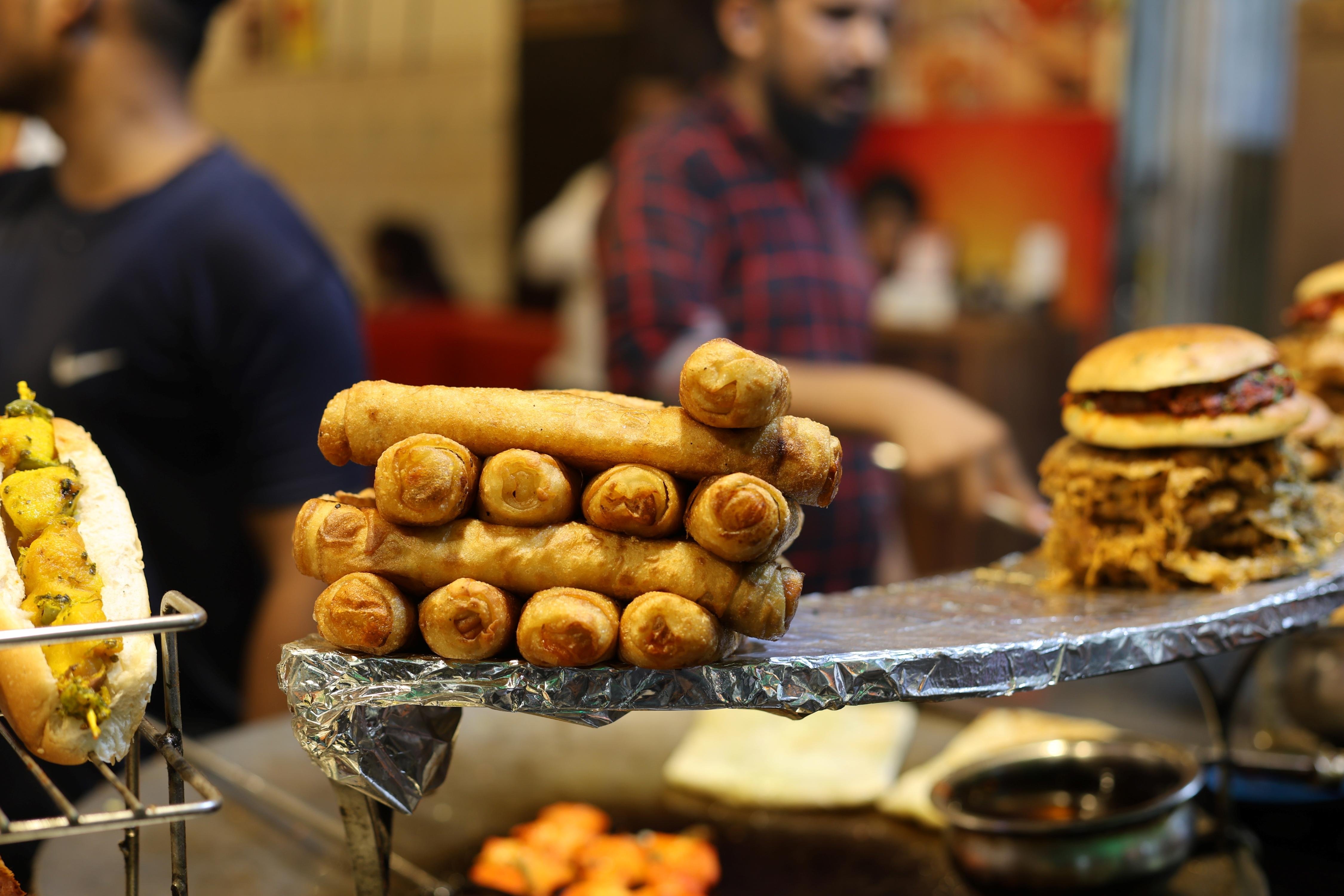 Mumbai Sunset & Street Food Bazaar Adventure