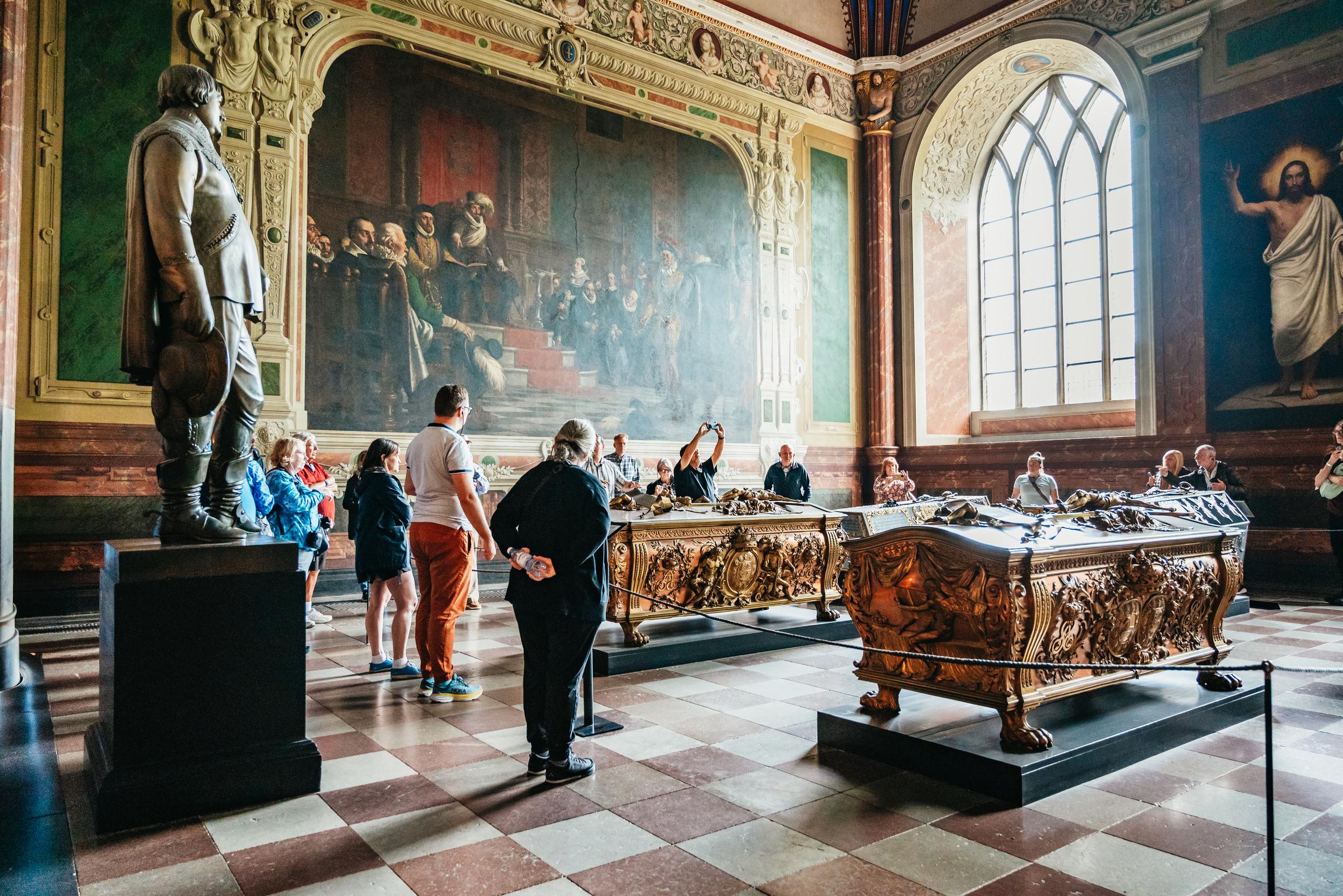 Copenhagen: Kronborg, Frederiksborg Castle and Roskilde Tour