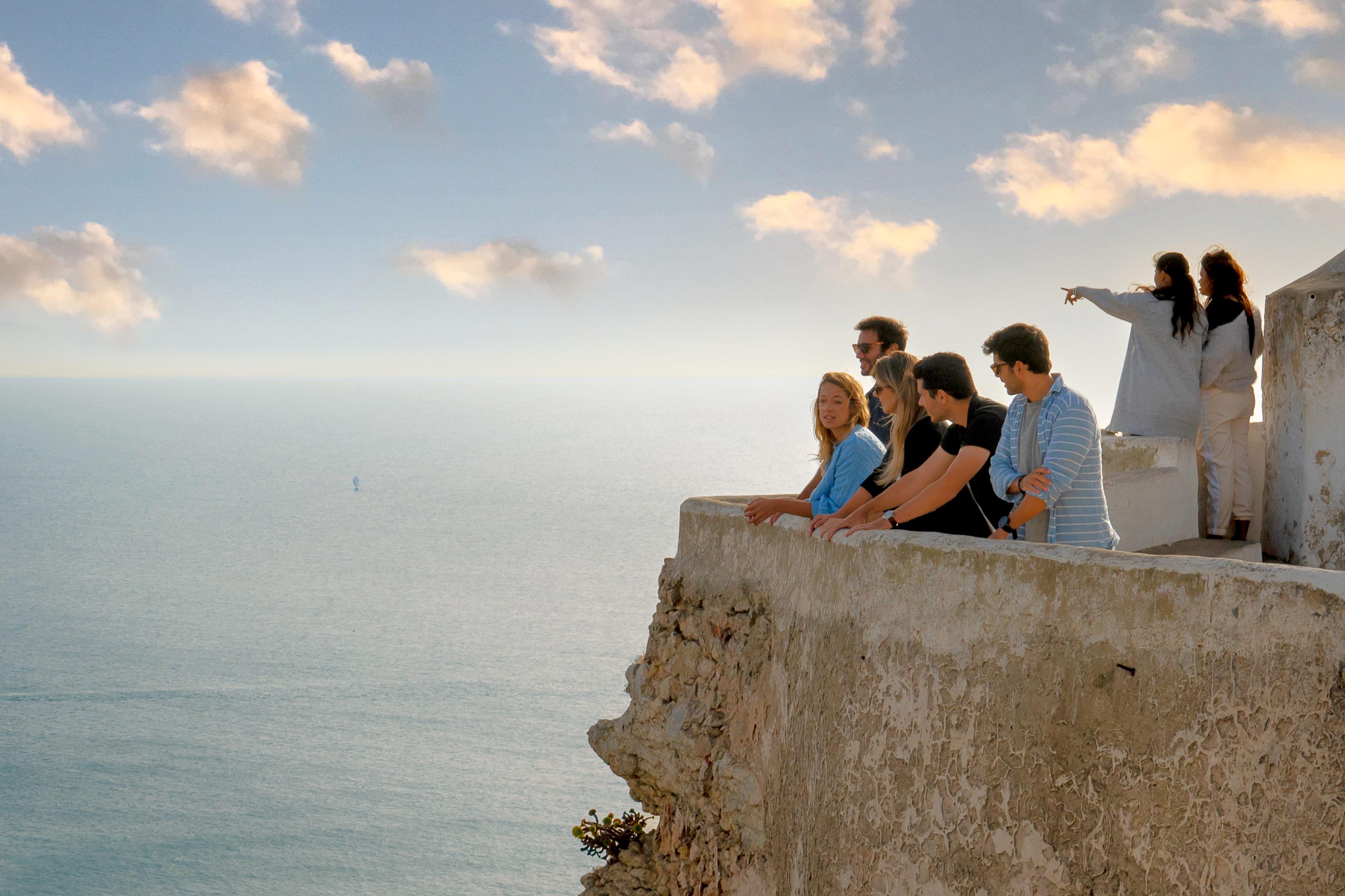 Lisbon to Porto, Óbidos & Nazaré: Full-Day Tour