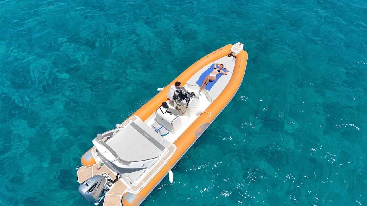 Palermo Boat Tour: Mondello & Capo Gallo Reserve with Drink