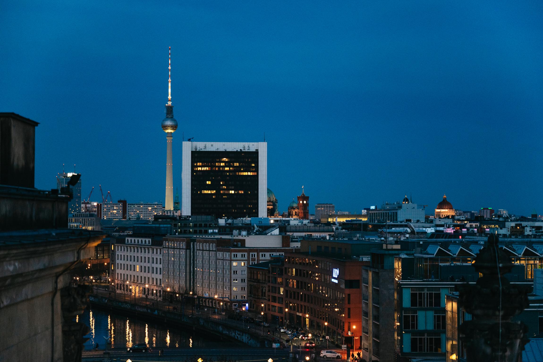 Reichstag dome and Berlin government district tour — image 14