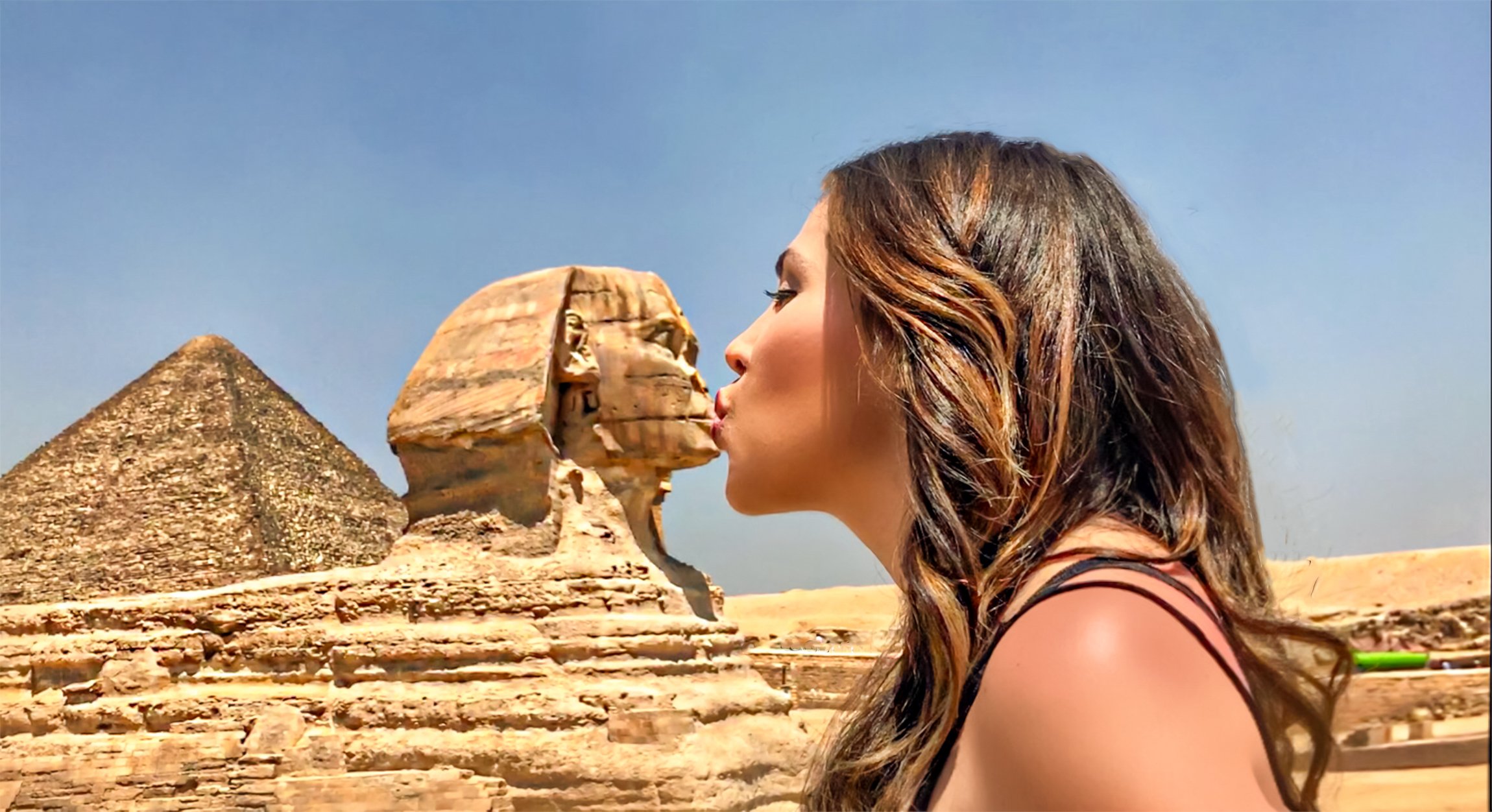 Cairo: Pyramids, Sakkara & Memphis Full-Day Expedition