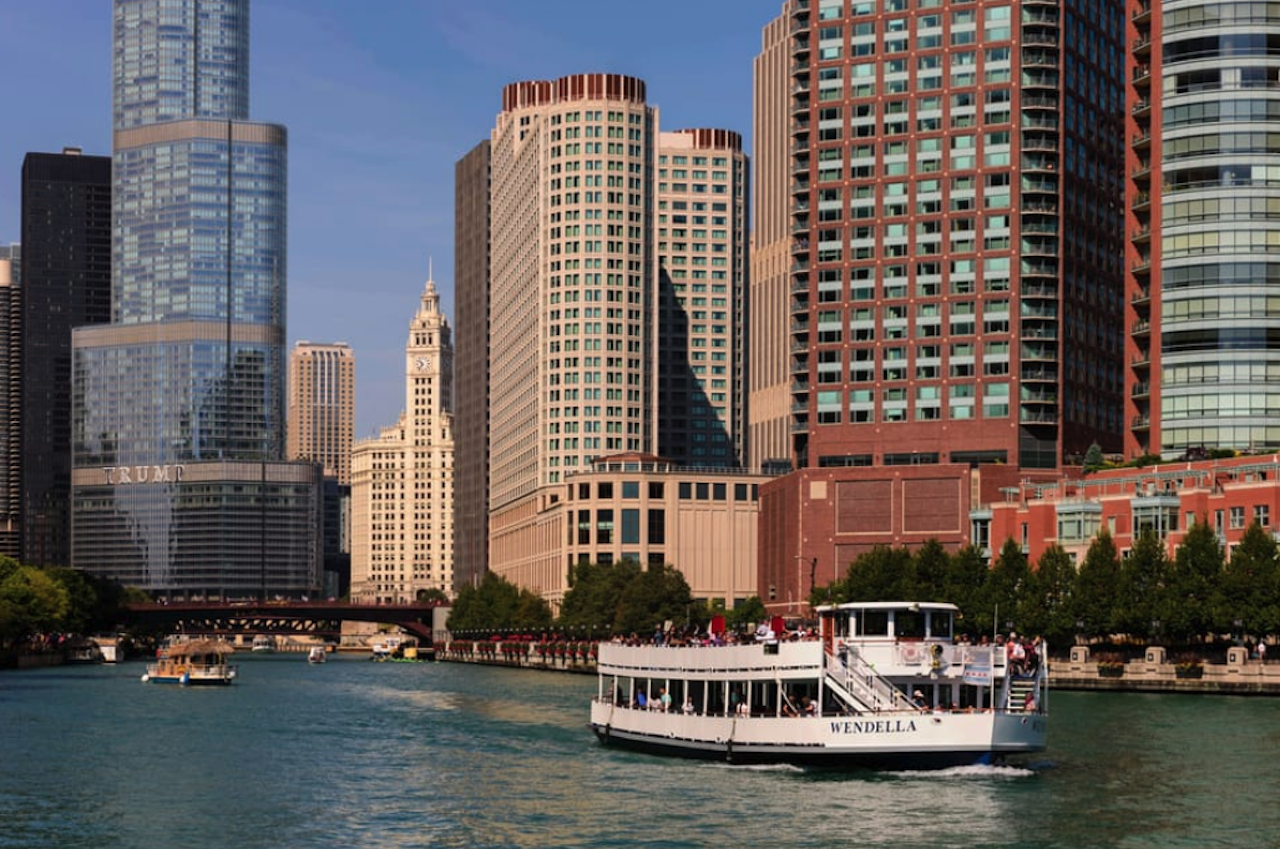 Chicago architecture cruise — Chicago River and skyline — image 7