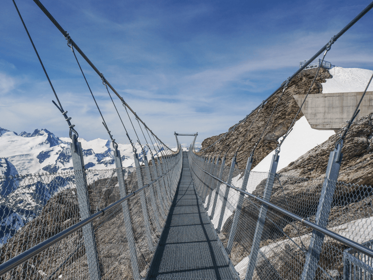 Private Alpine Excursion: Mount Titlis & Lucerne