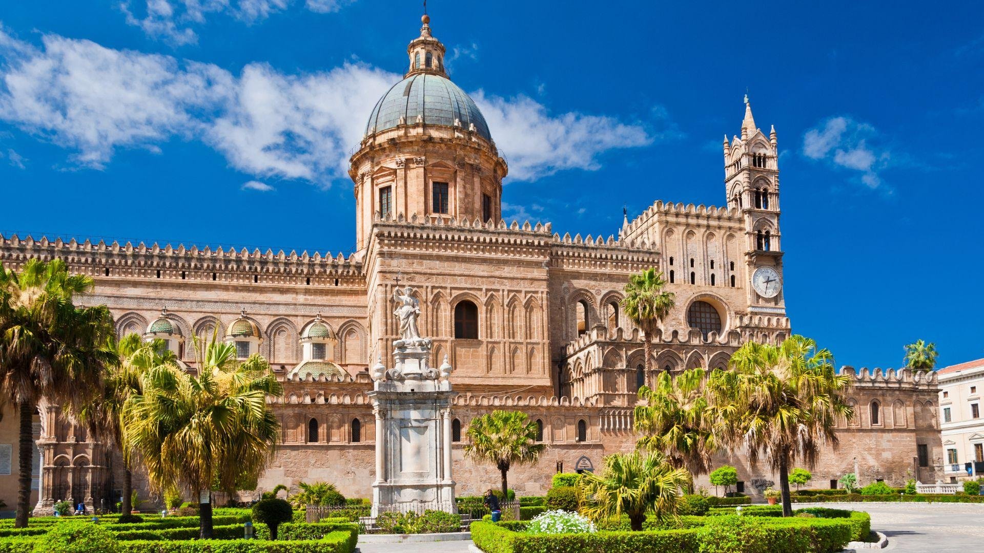 Private Palermo Walking Tour with a Local Guide