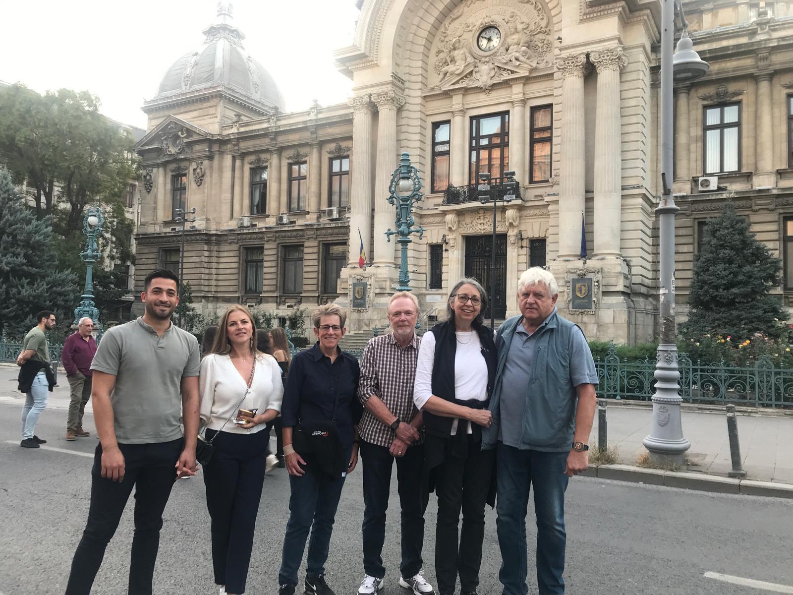 Bucharest City Highlights Walking Tour with Traditional Snack
