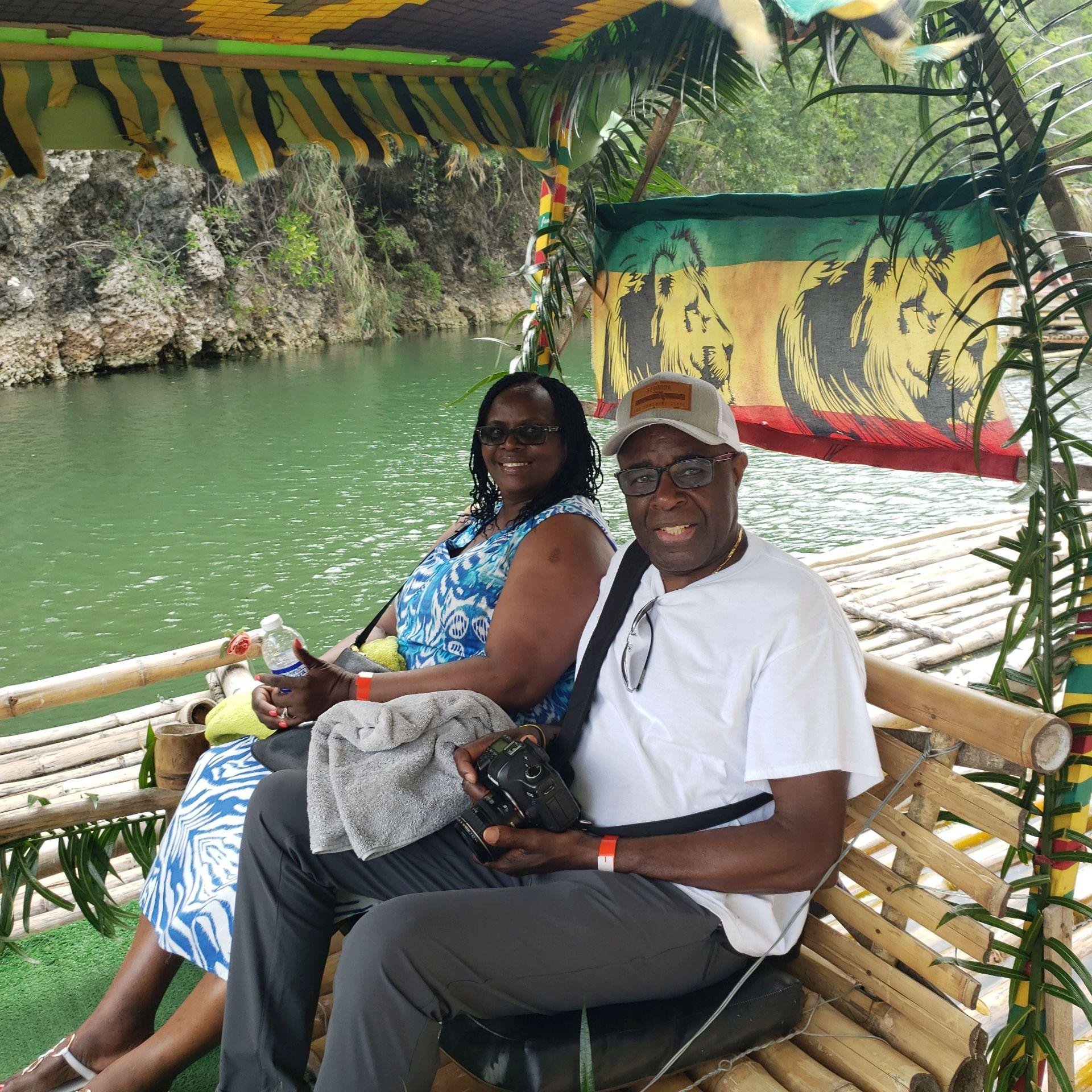 Bamboo River Rafting Experience in Ocho Rios