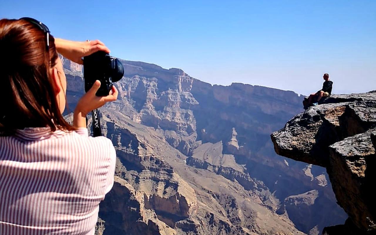 Nizwa, Al Hamra & Jebel Shams Mountain Adventure