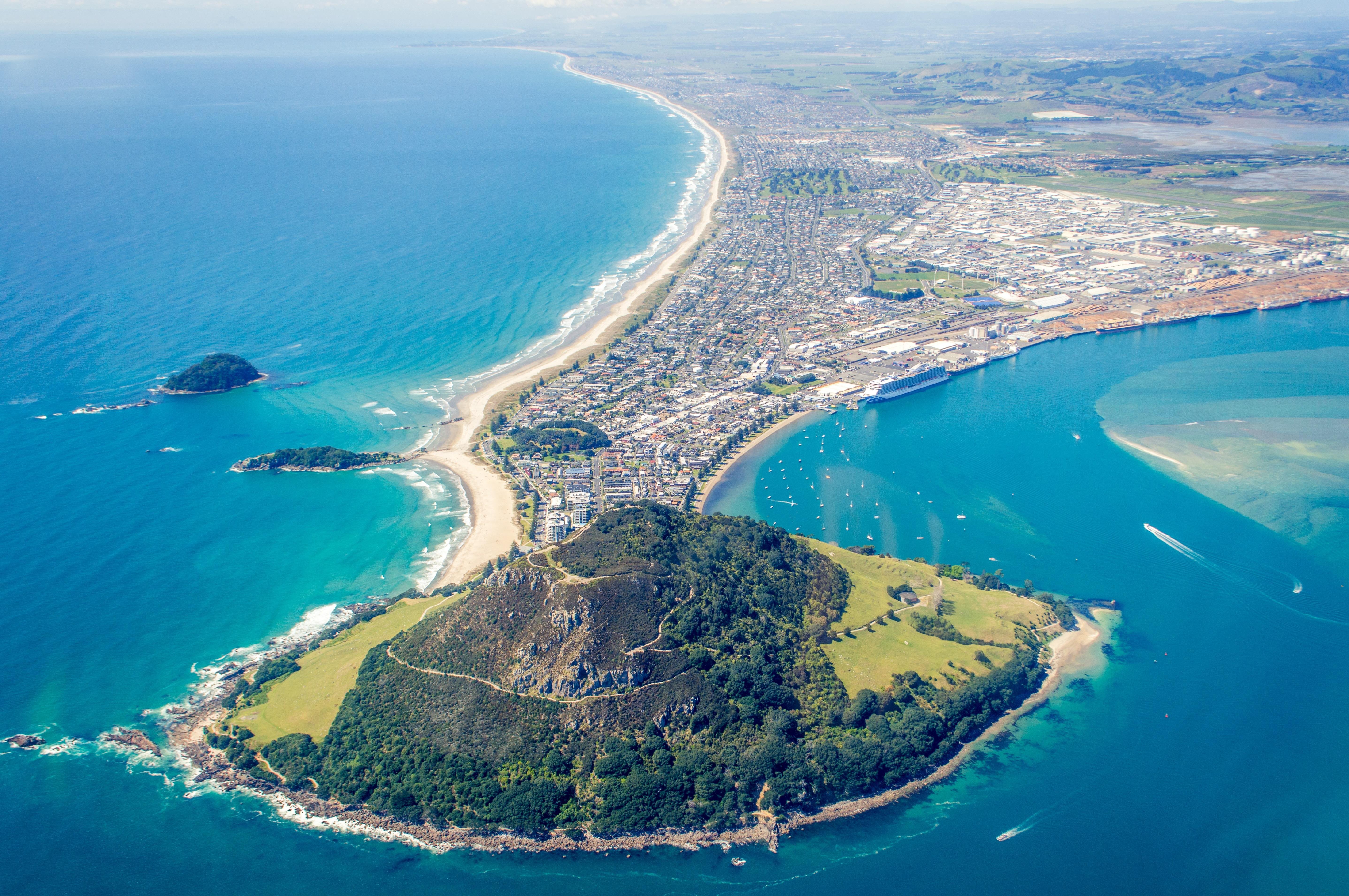 Mount Maunganui Aerial Tour from Tauranga