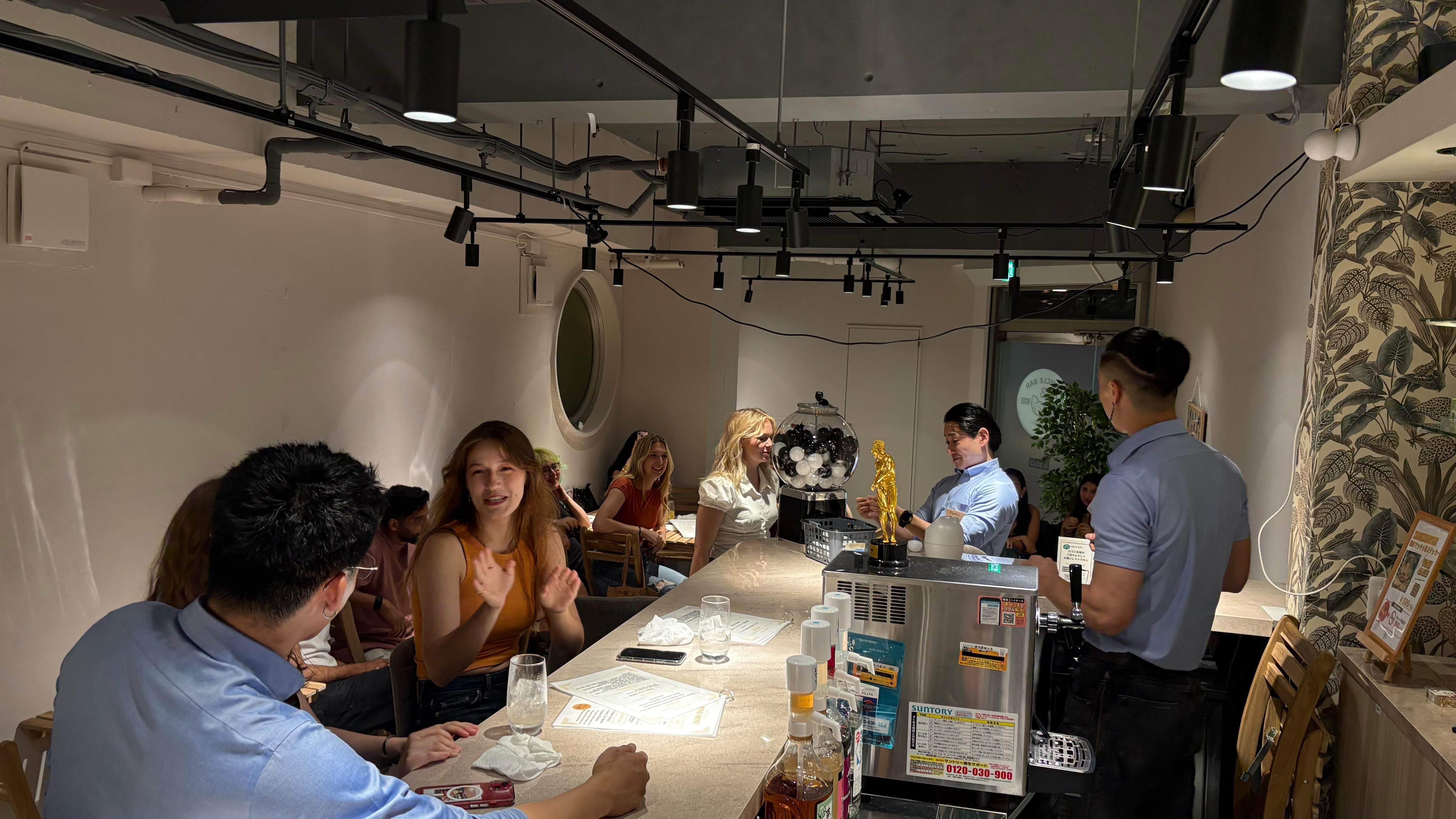 京都マッスルバー入場チケット：木屋町ナイトライフショー