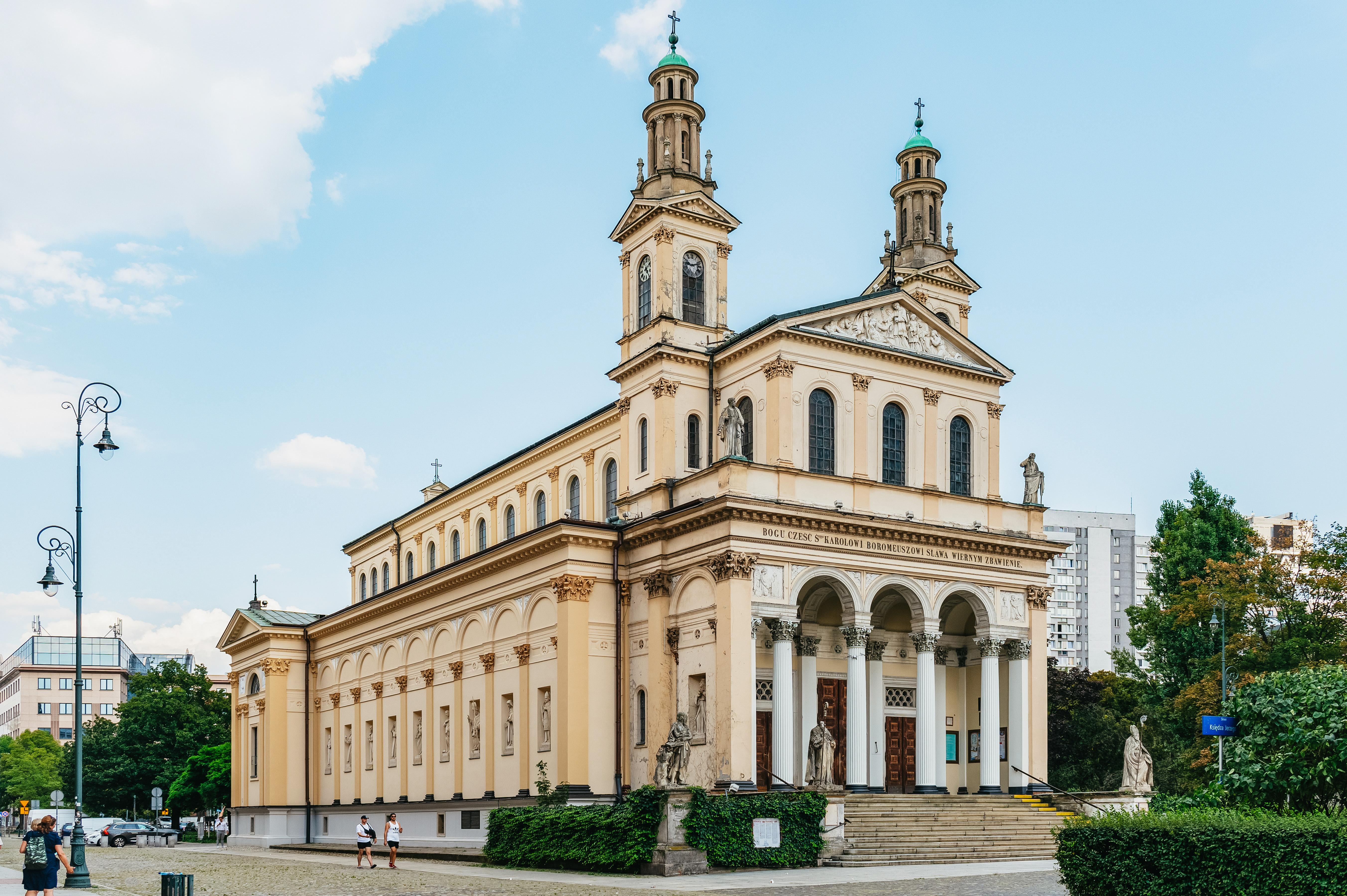 walking tour in Warsaw — photo 11