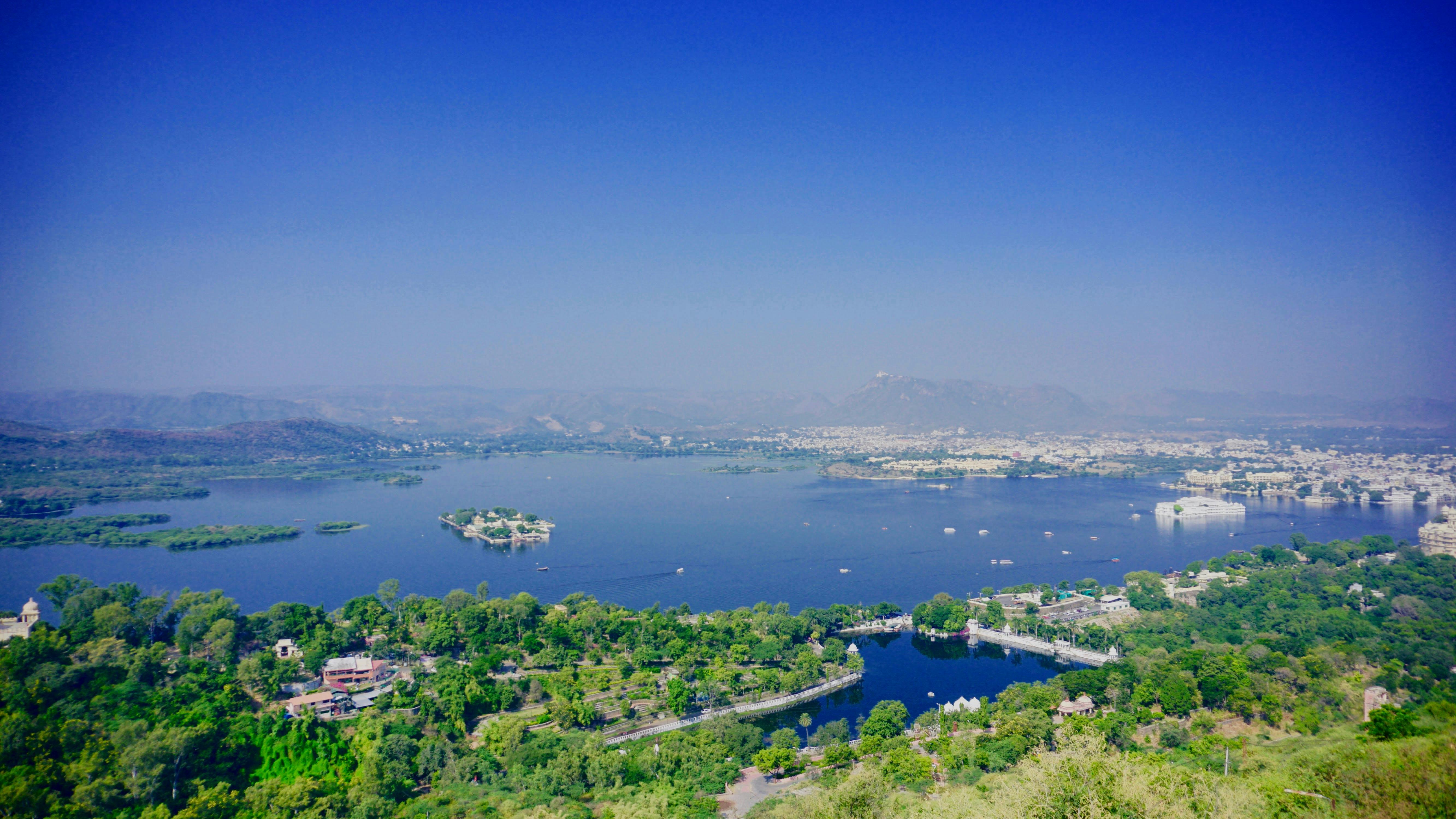 Udaipur Full-Day Private Heritage Tour by Tuk-Tuk or Car