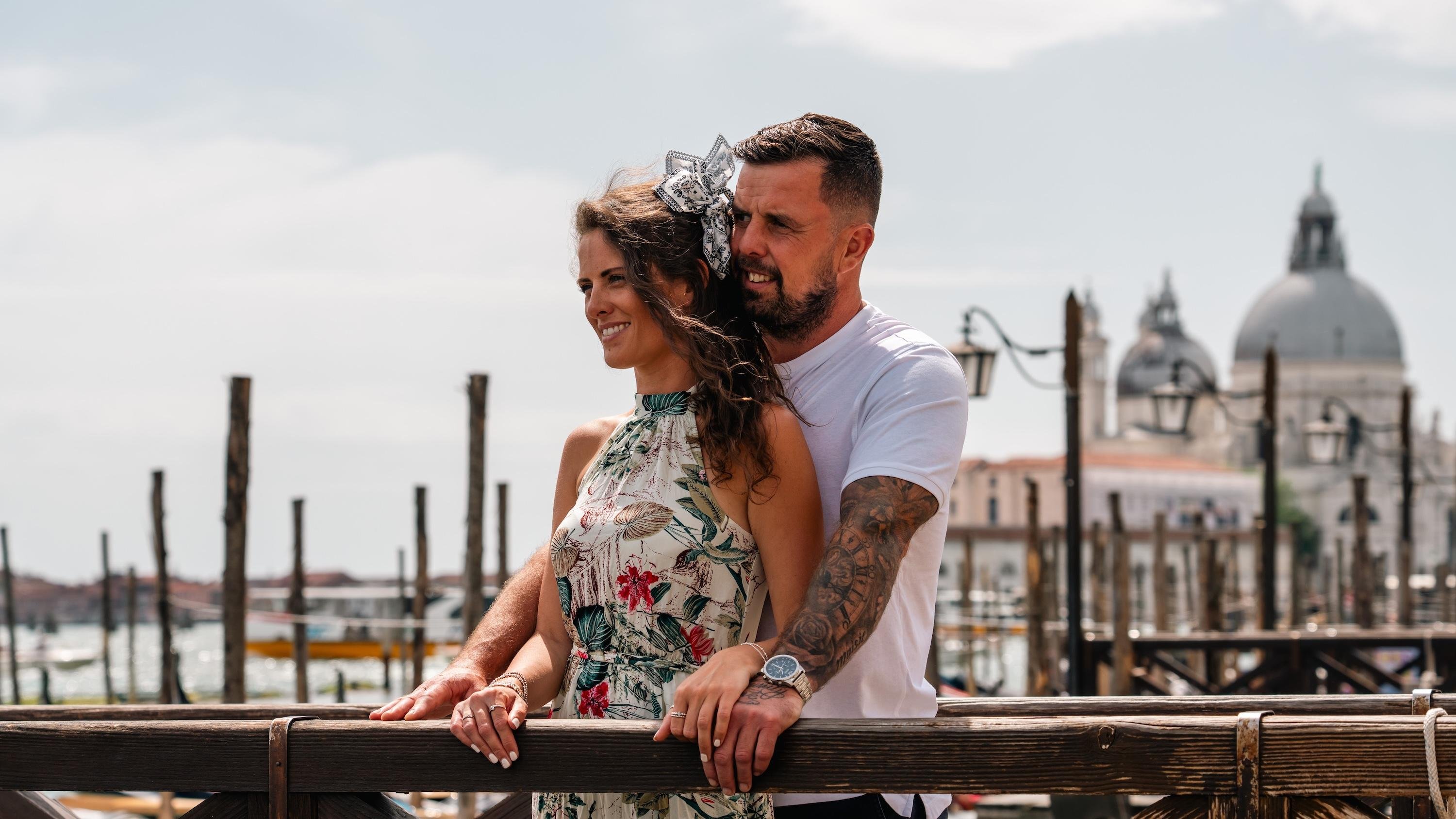 Venice: Piazza San Marco Photoshoot with a Local Photographer