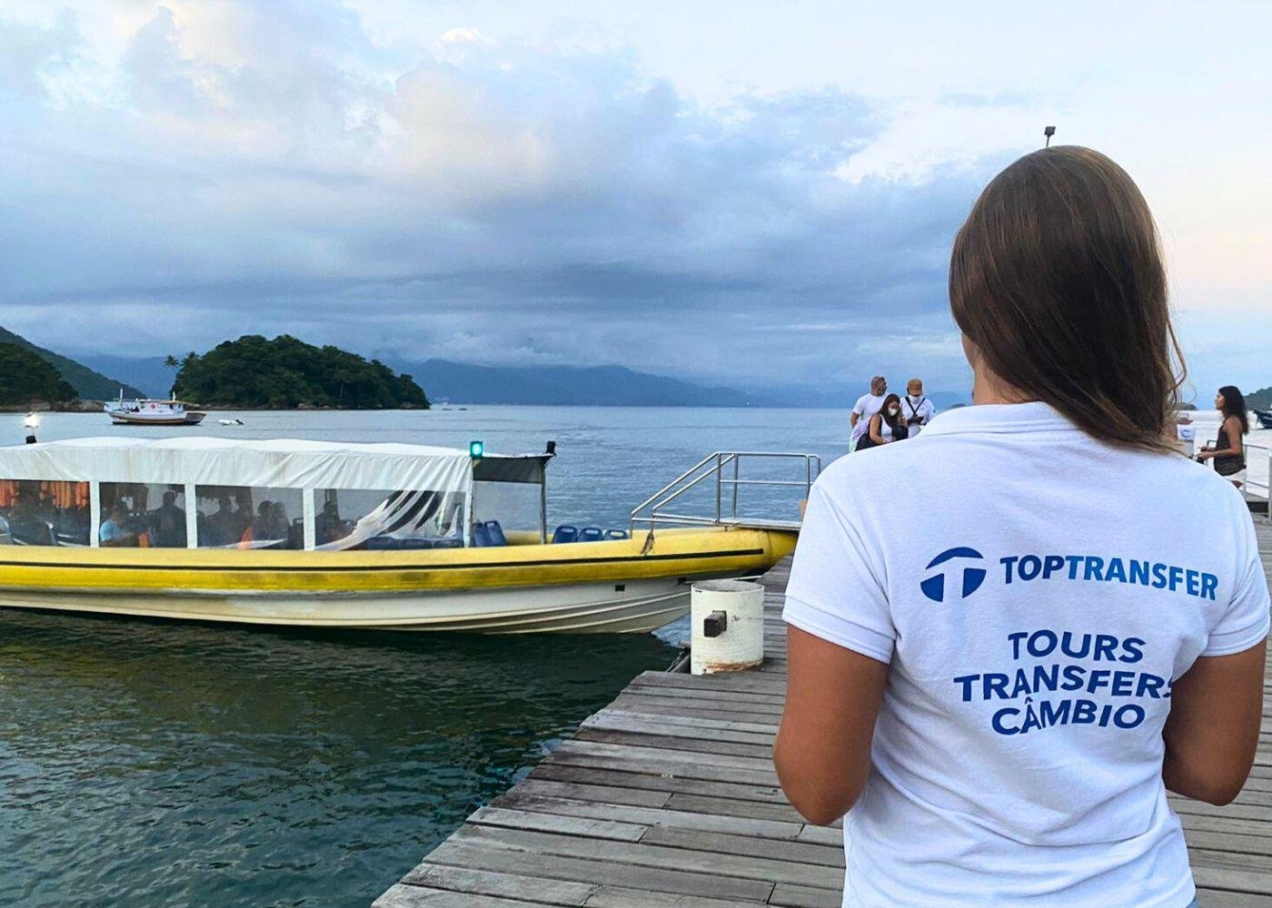 Shared Boat & Van Transfer: Ilha Grande to Rio de Janeiro