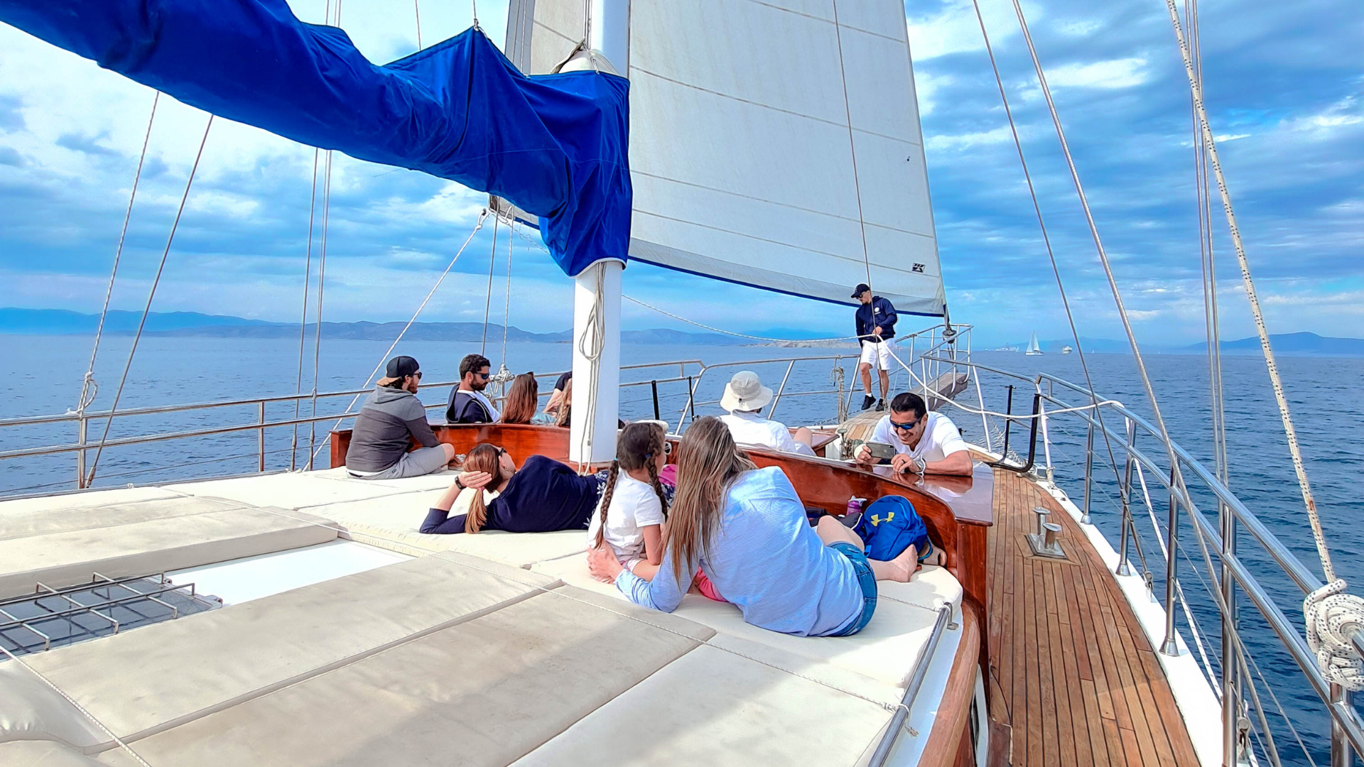 Saronic Gulf Three-Island Cruise: Agistri, Moni & Aegina