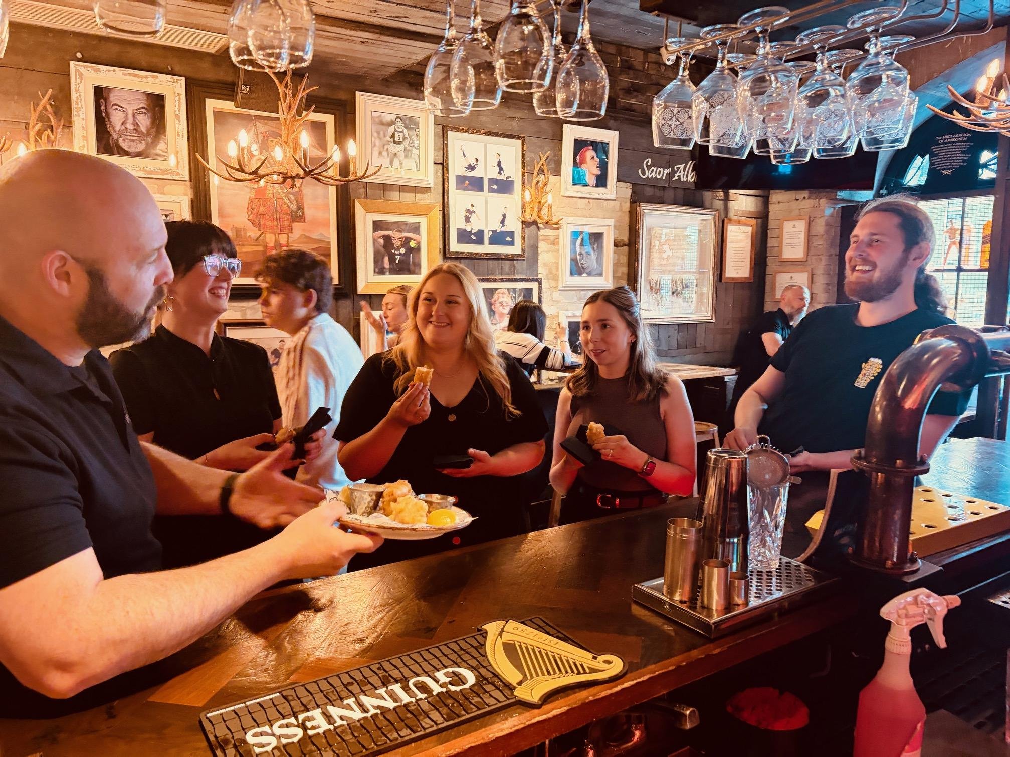 Royal Mile Walking Tour with Scottish Food Tastings