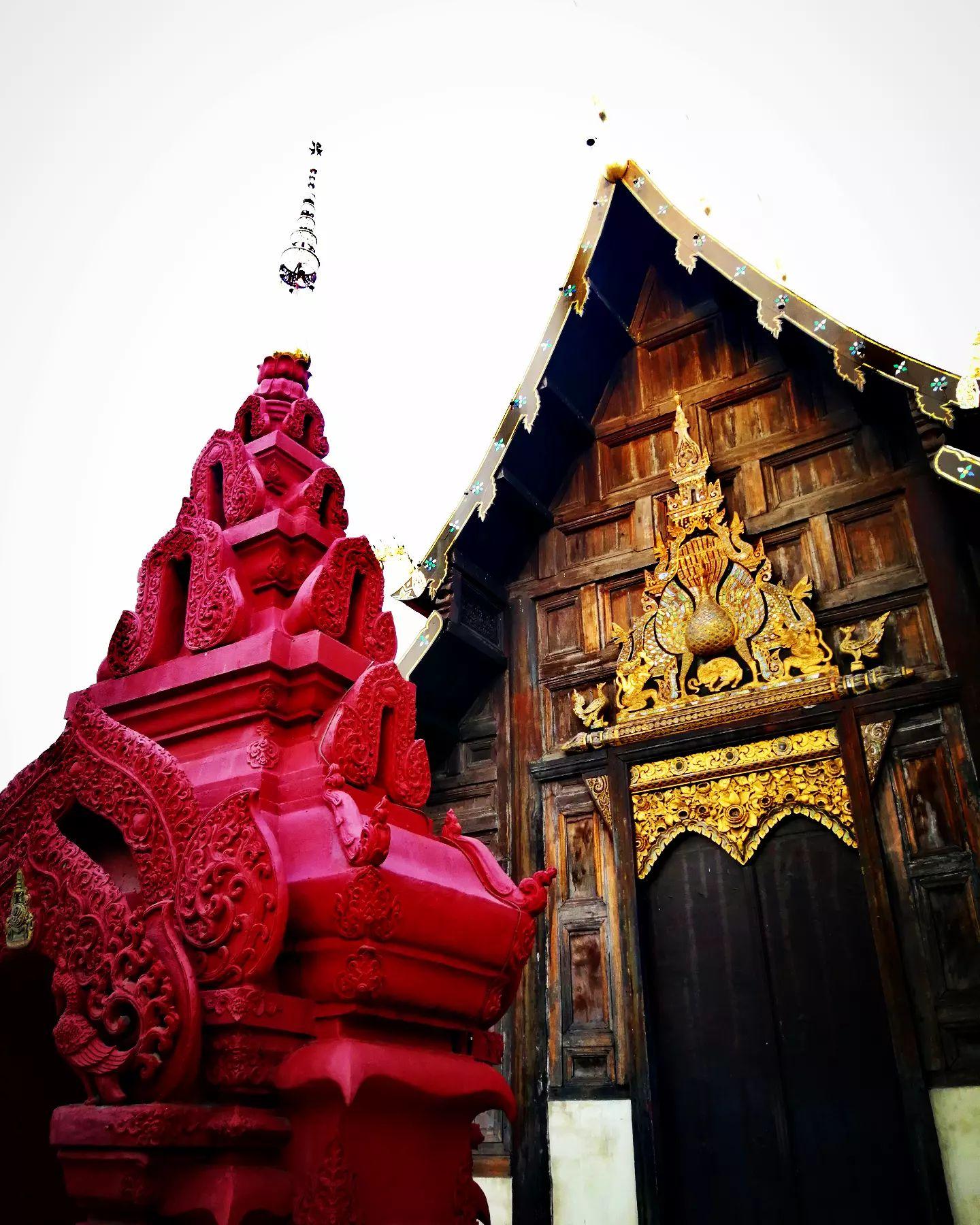 Chiang Rai Temples & Golden Triangle Full-Day Tour