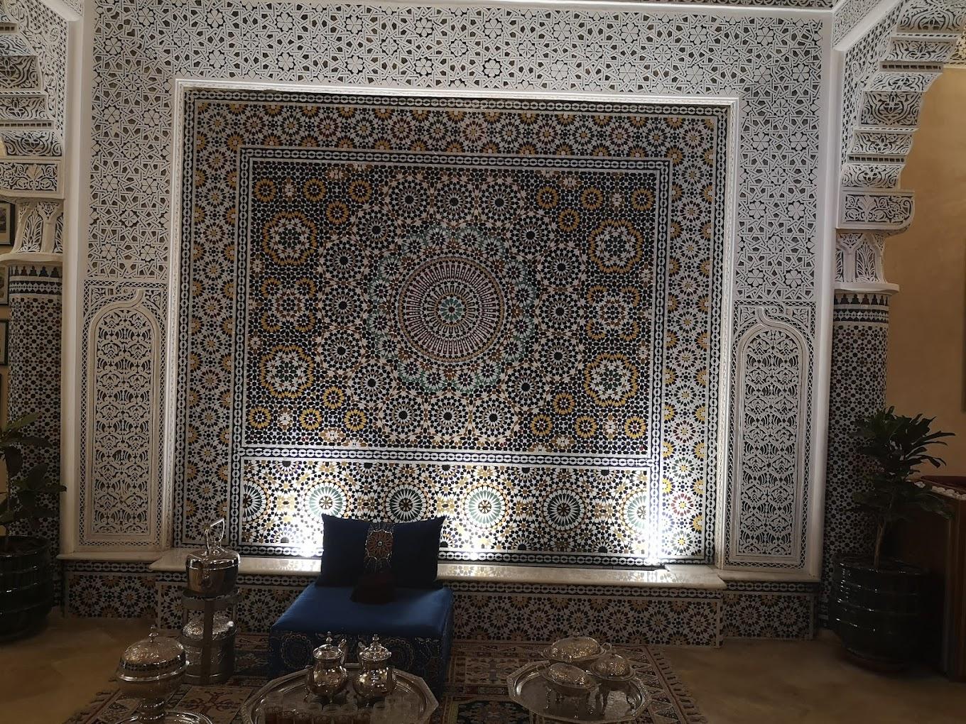 Casablanca Evening Tour with Traditional Moroccan Dinner