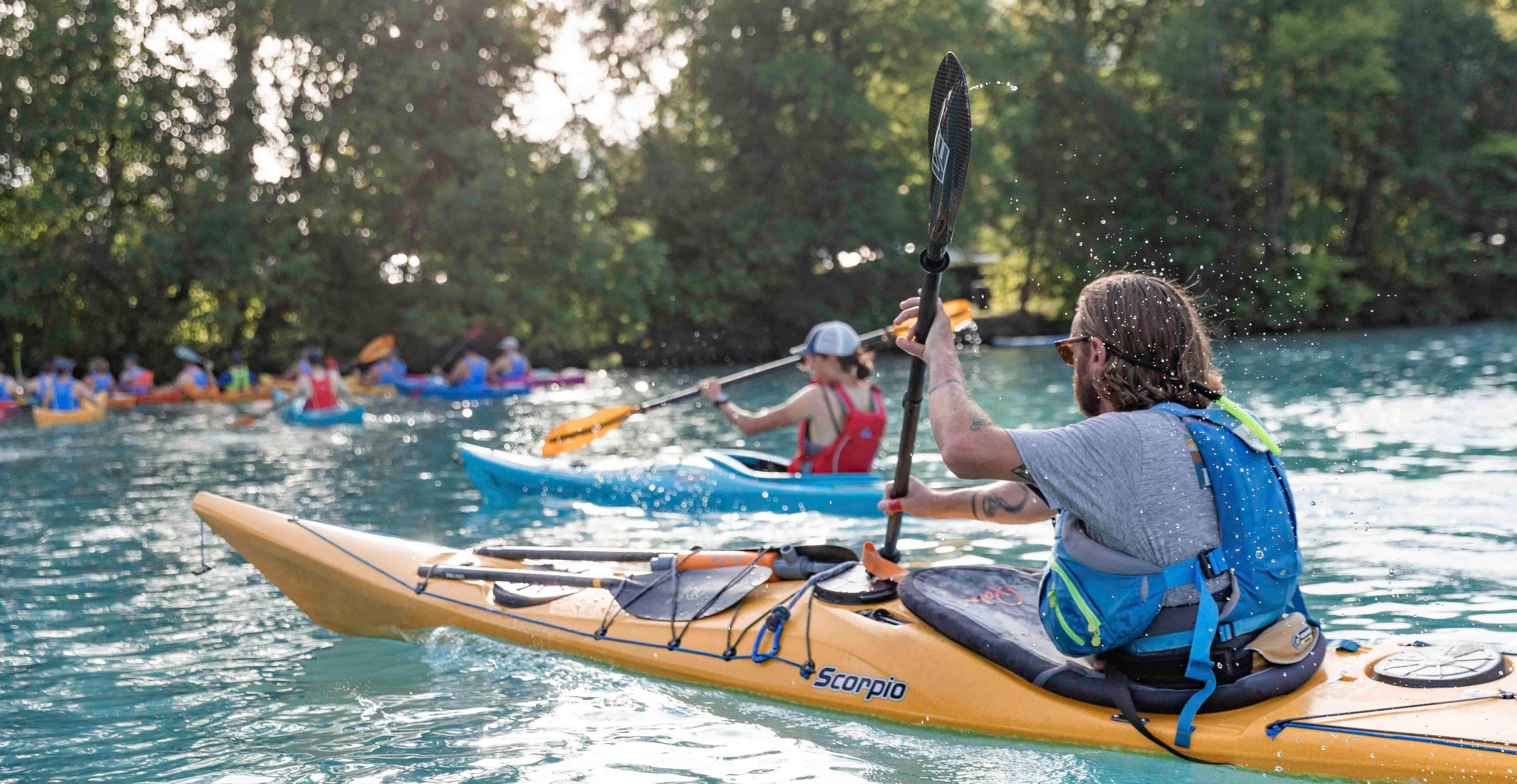 Interlaken: Guided Lake Brienz Turquoise Kayaking Tour