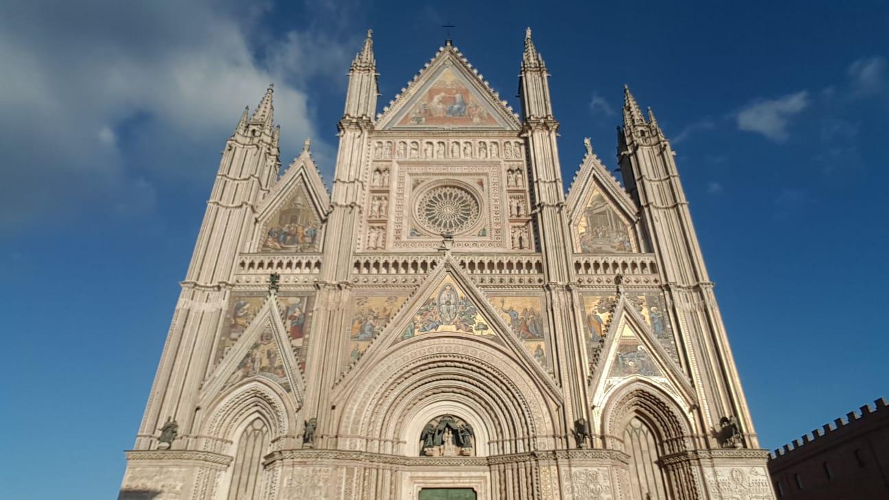 Umbria Day Trip: Assisi & Orvieto from Florence