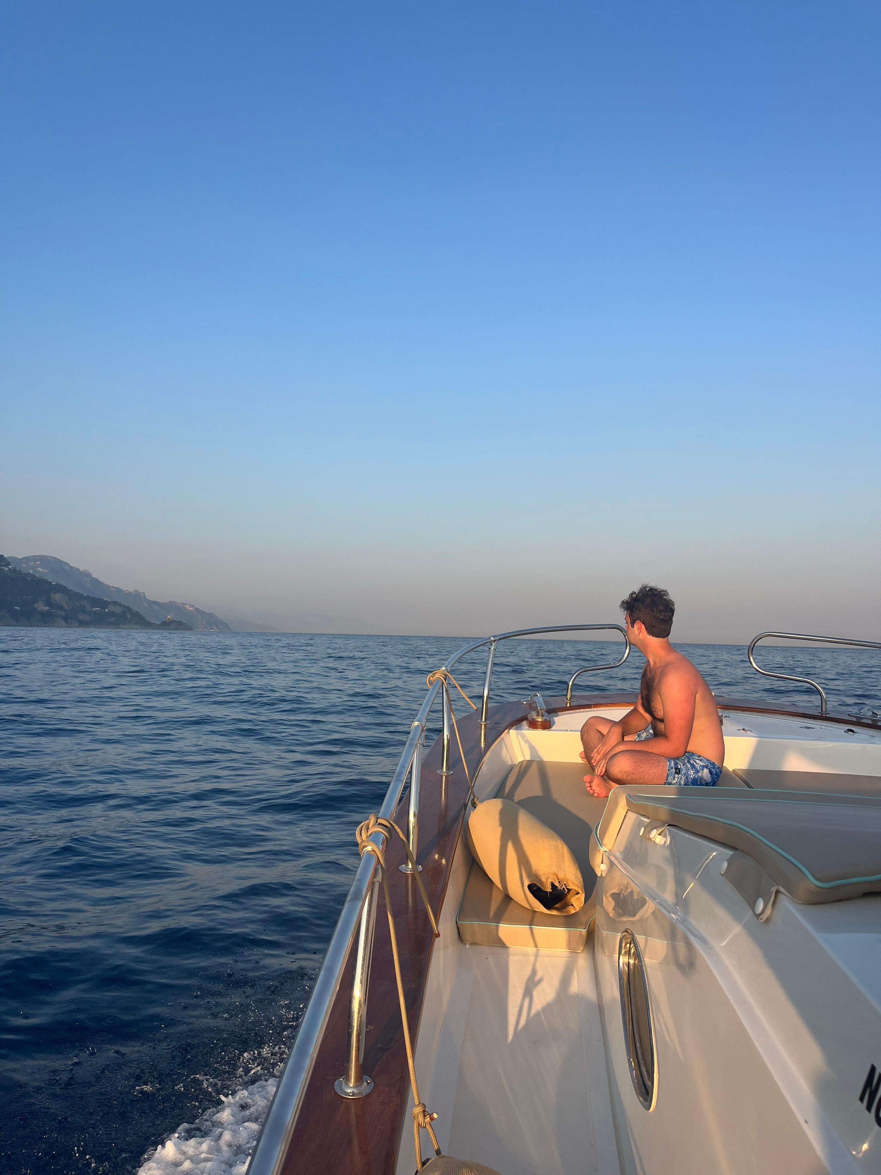 Private Amalfi Coast Gozzo Boat Tour with Lunch & Aperitif