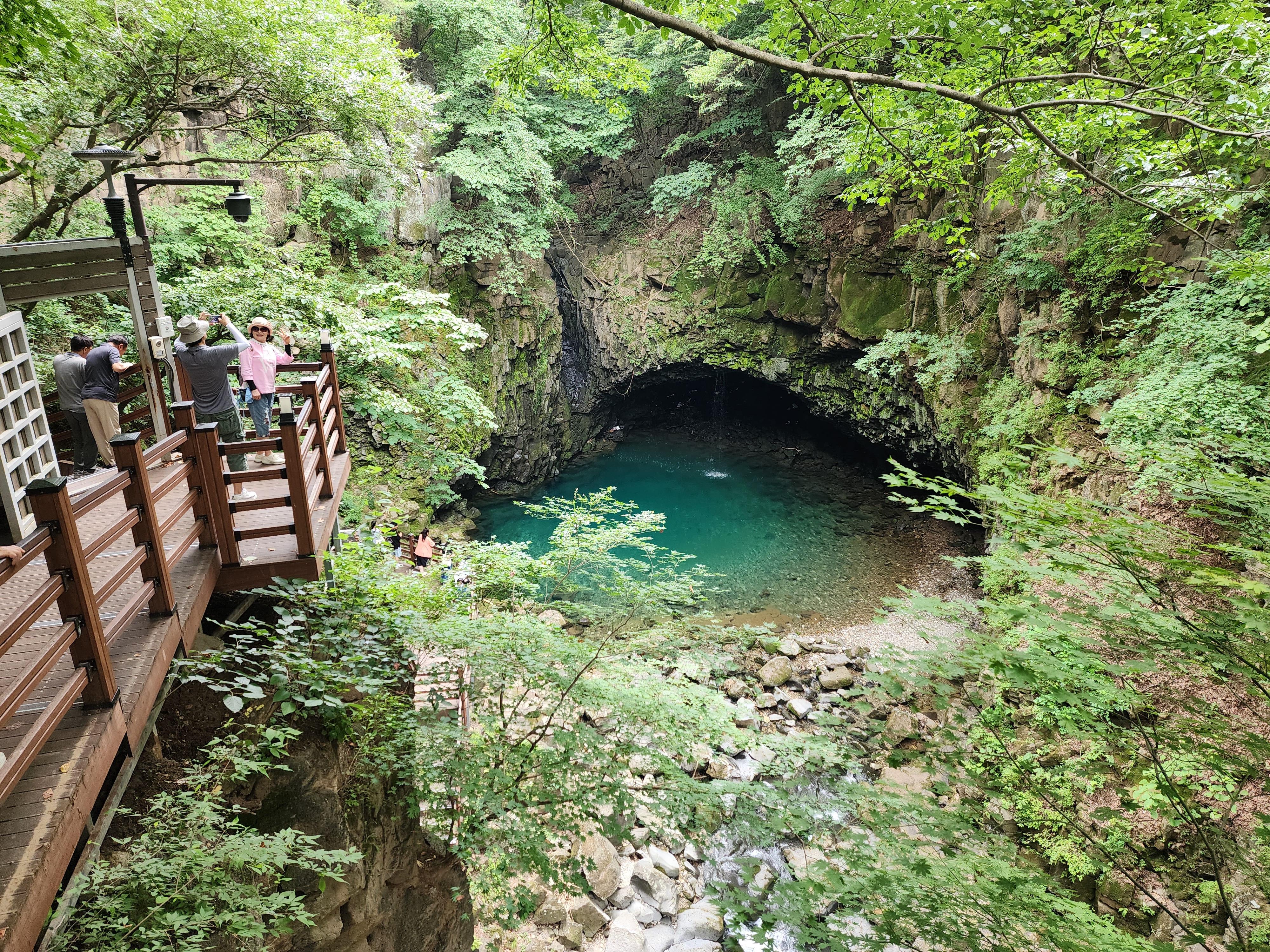 Seoul: DMZ 2nd Tunnel, Pocheon Sky Bridge & Waterfall Tour