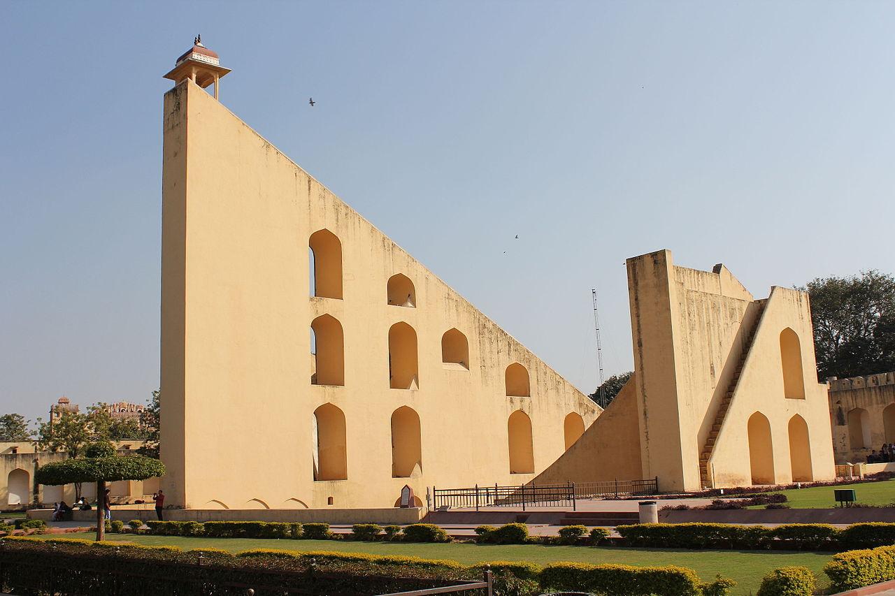 Jaipur: Jantar Mantar & Hawa Mahal Guided Walking Tour