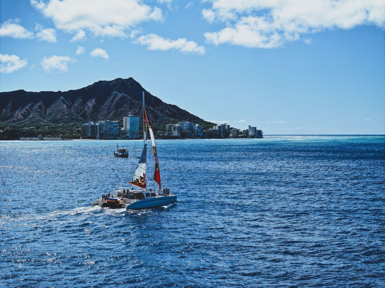 Kona Tradewind Catamaran Sail with Cocktails - 2026 (Verified Reviews)