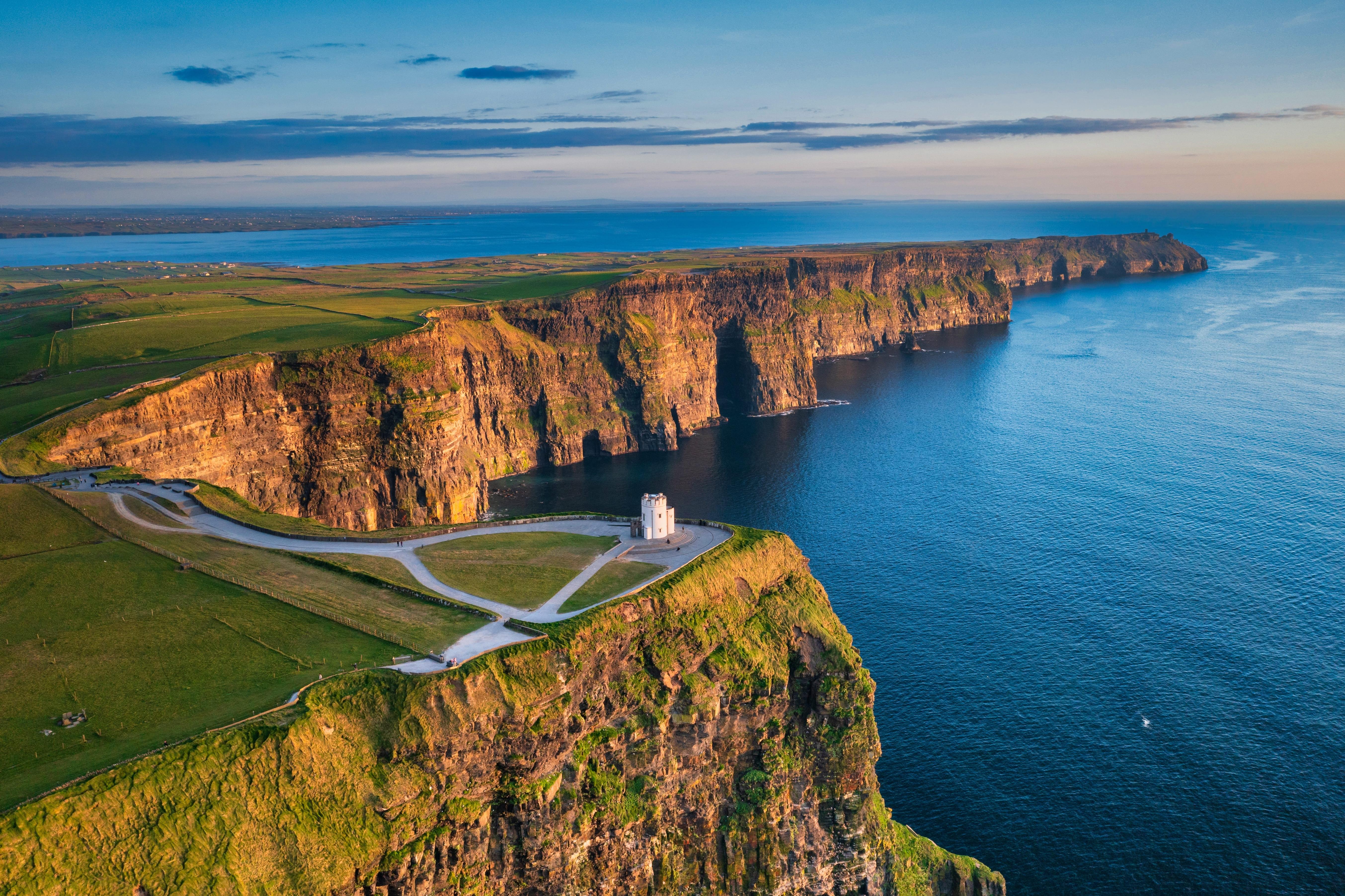 Dublin to Cliffs of Moher, Galway & The Burren Day Tour