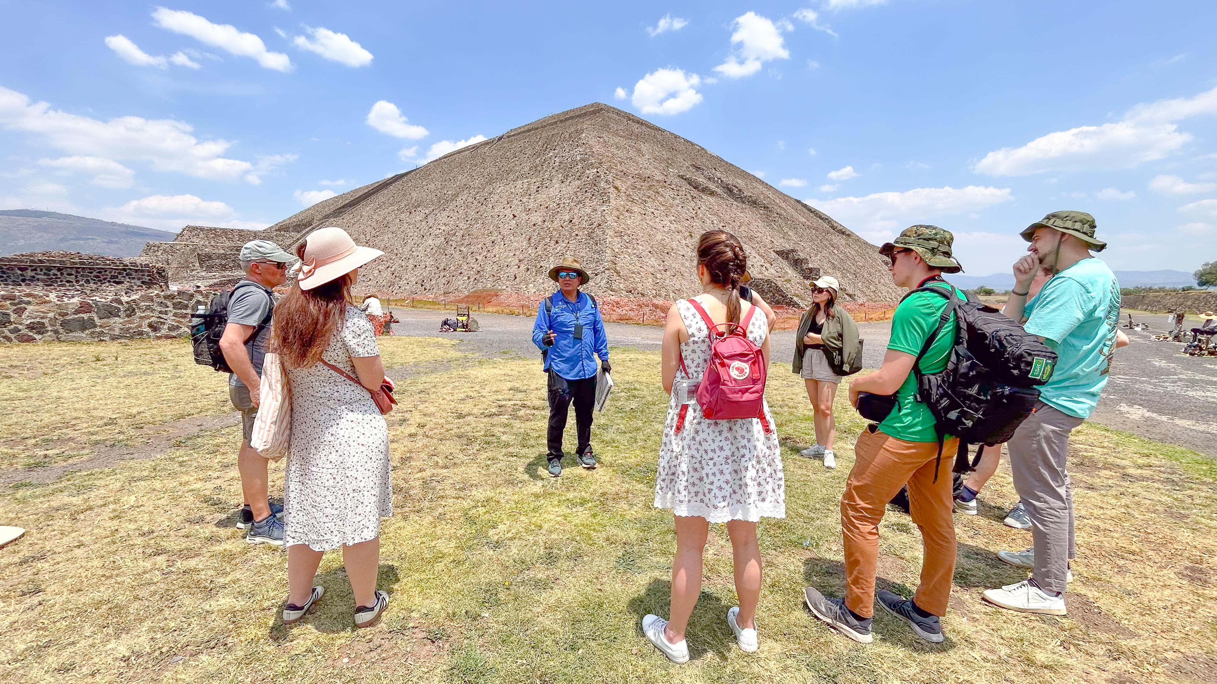 Mexico City: Teotihuacan, Guadalupe Shrine & Tlatelolco Full-Day Tour