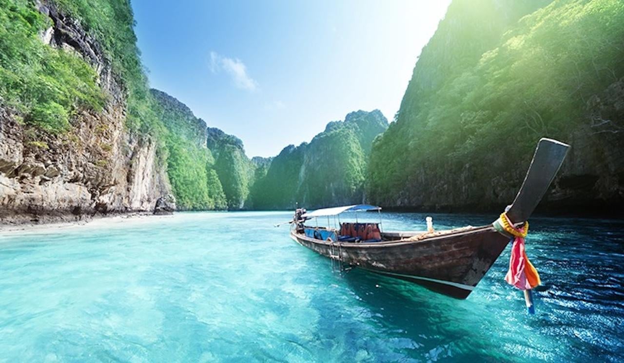 Phuket Phi Phi, Maya, and Khai Island Luxury Speedboat Tour